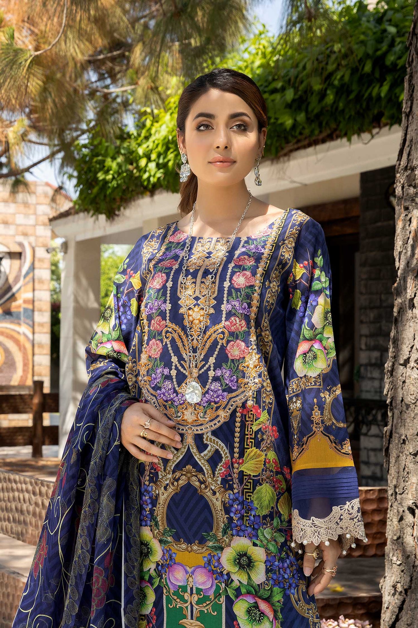 Vogue Miracles - Exclusive Unstitched Lawn