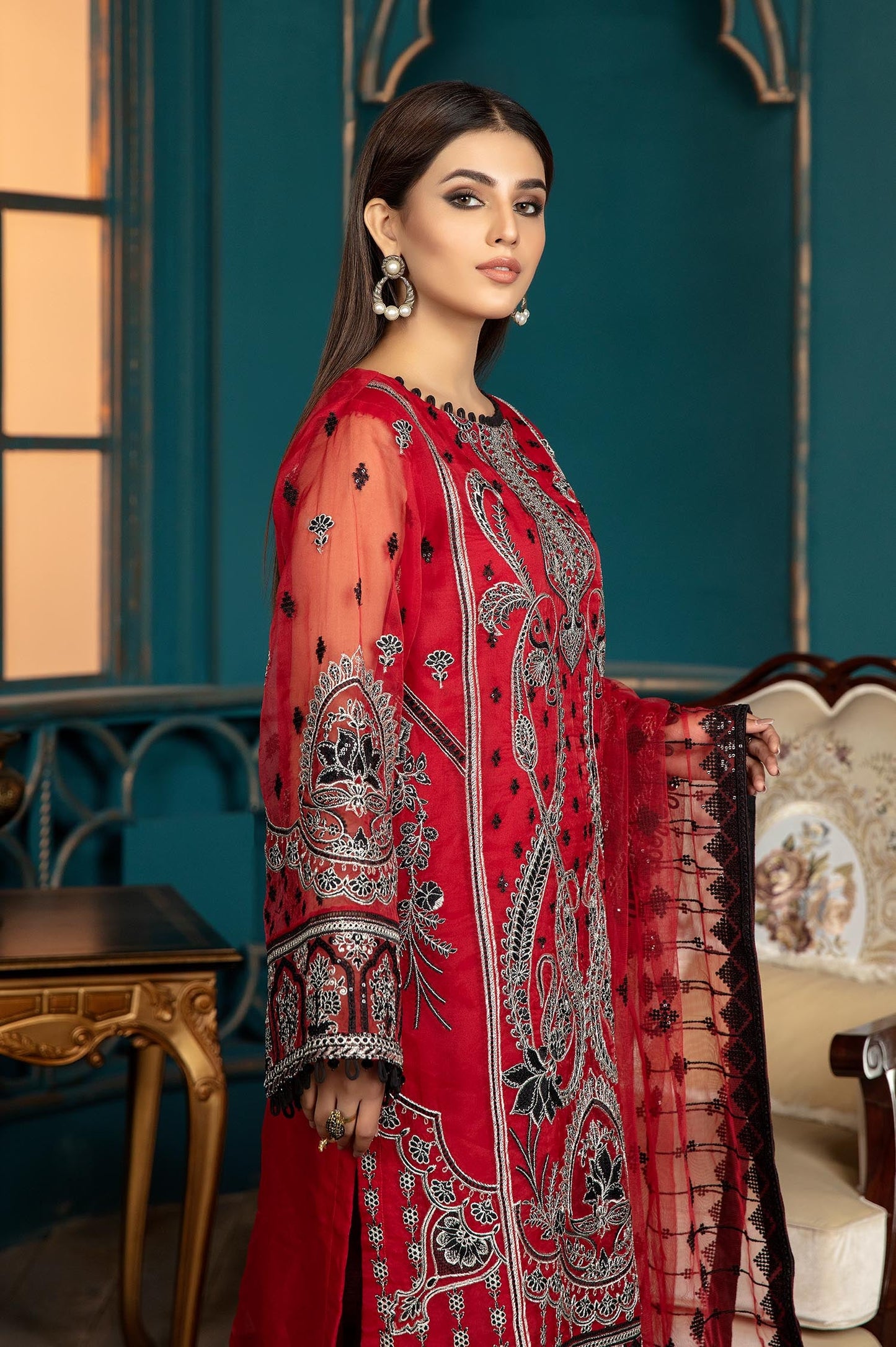 Red Wine - Luxury Pret 4PC