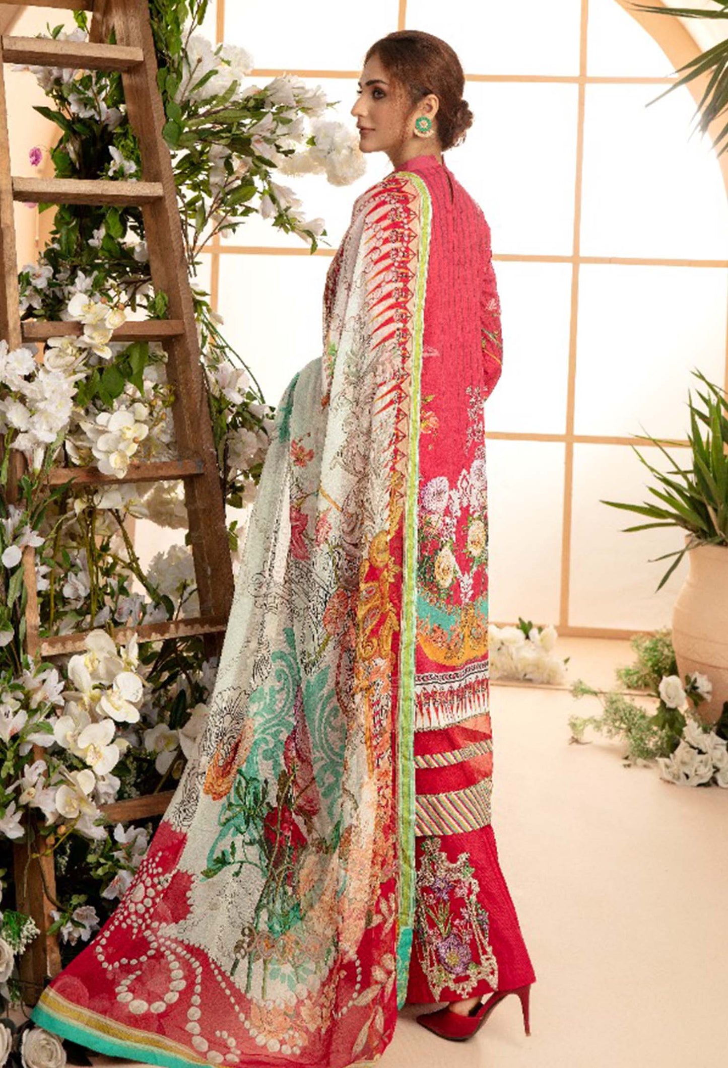 Queen of cool - Exclusive Lawn 3PC