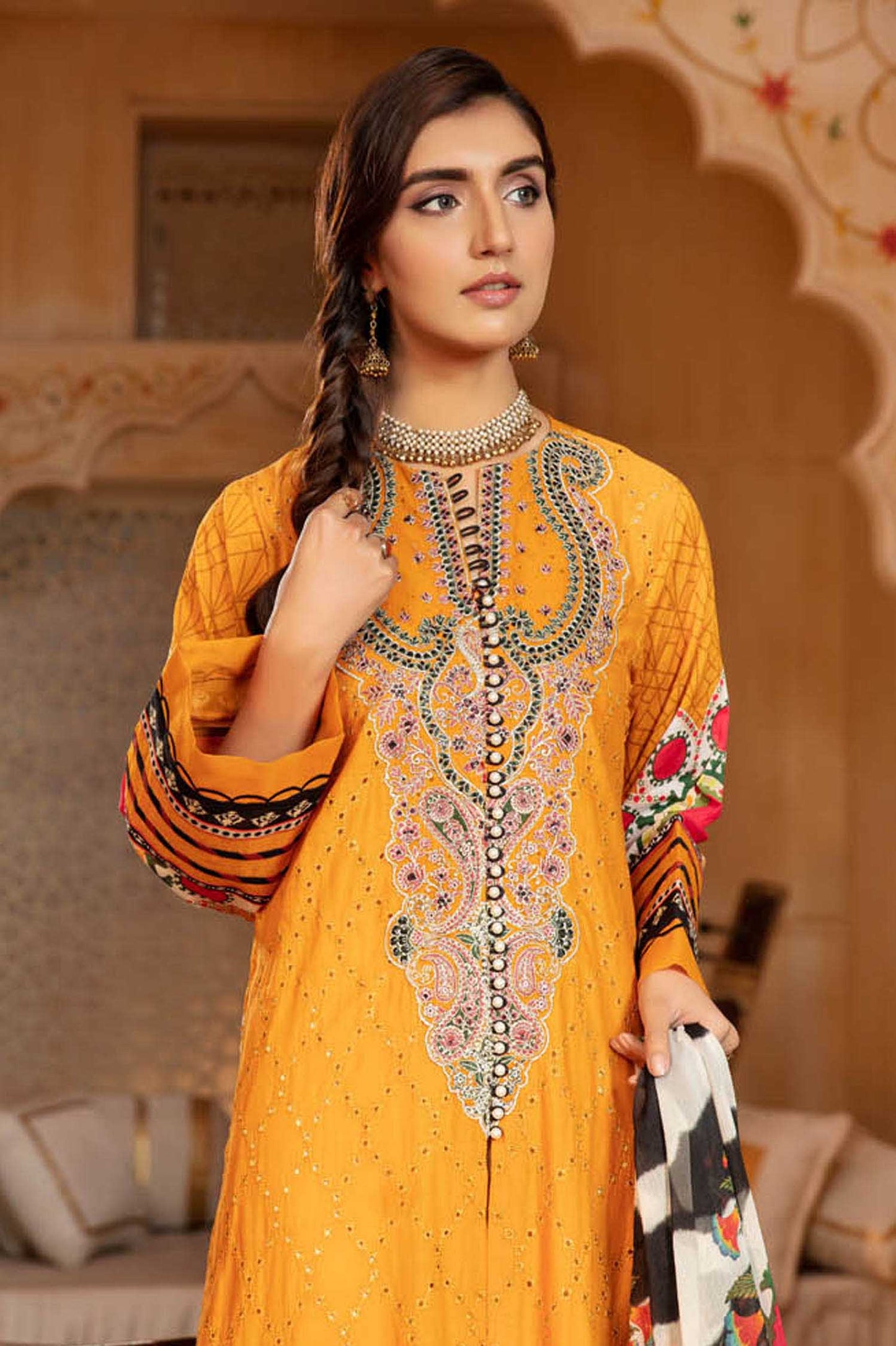 Ranunculus - Schiffli Embroidered Lawn 3PC