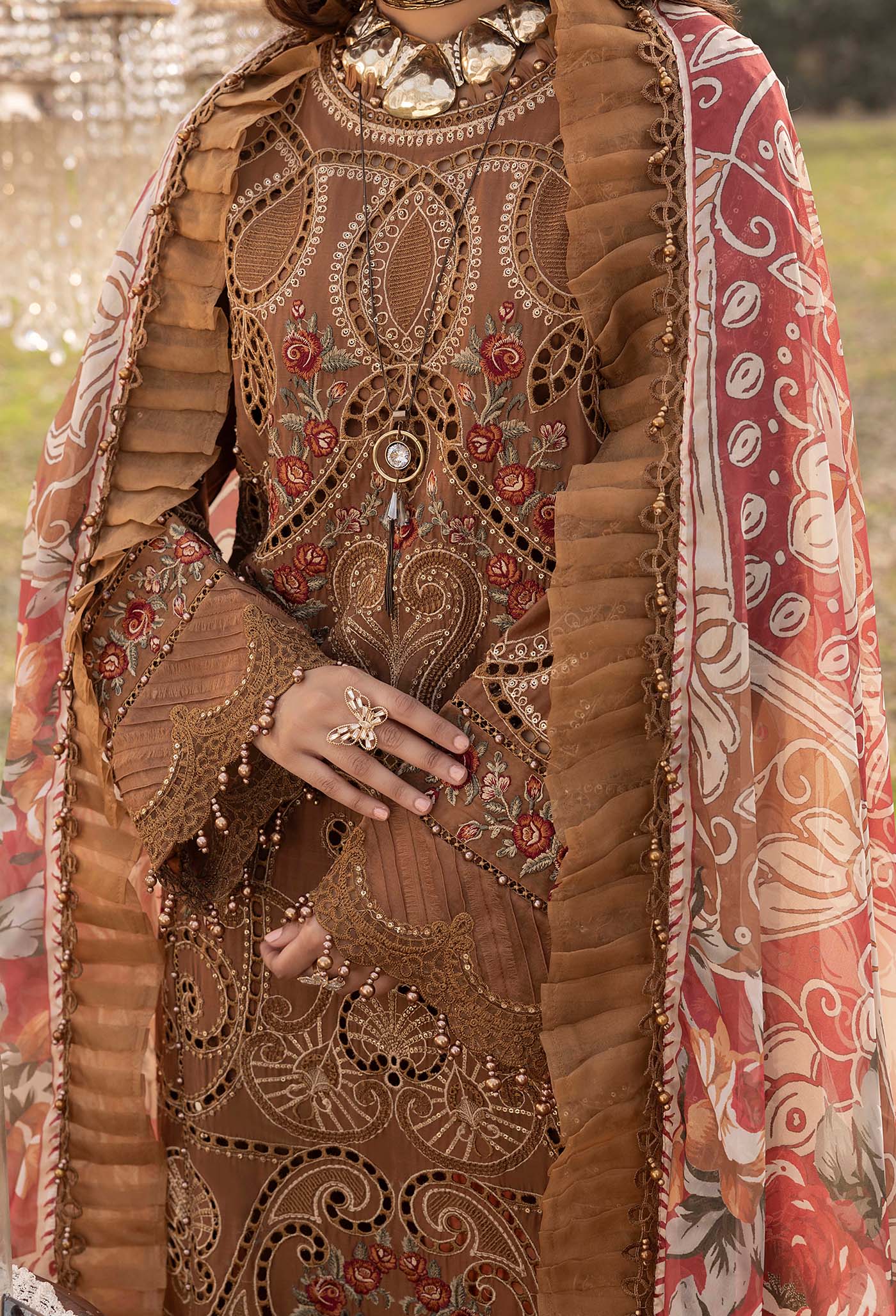 BAHAR 3784