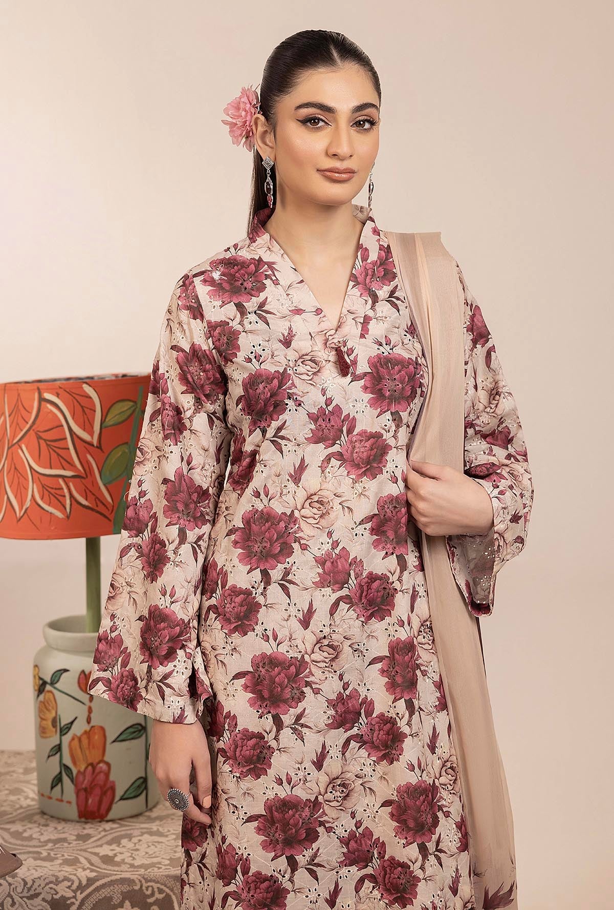 BASIC CHIKANKARI 7716