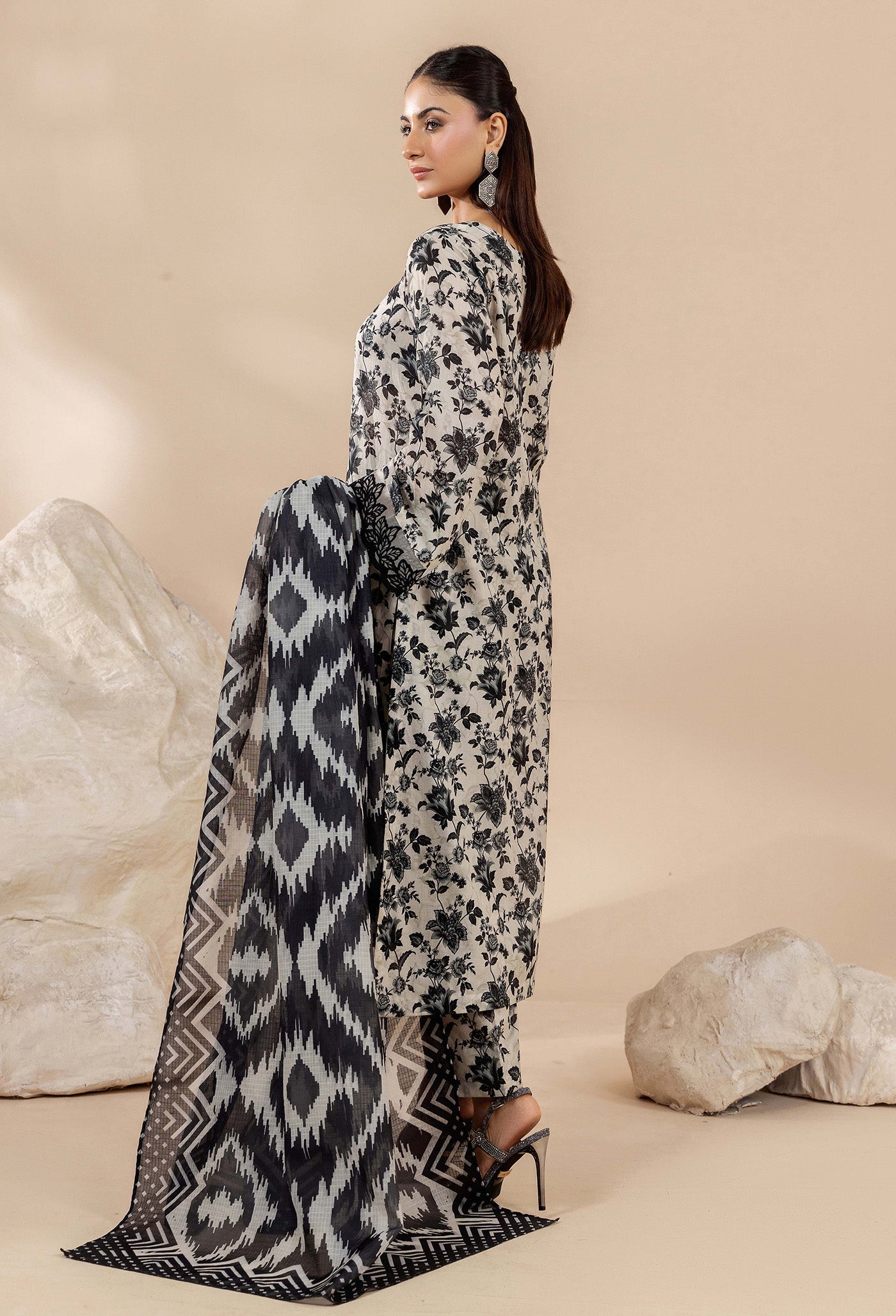 PRINTS 3322