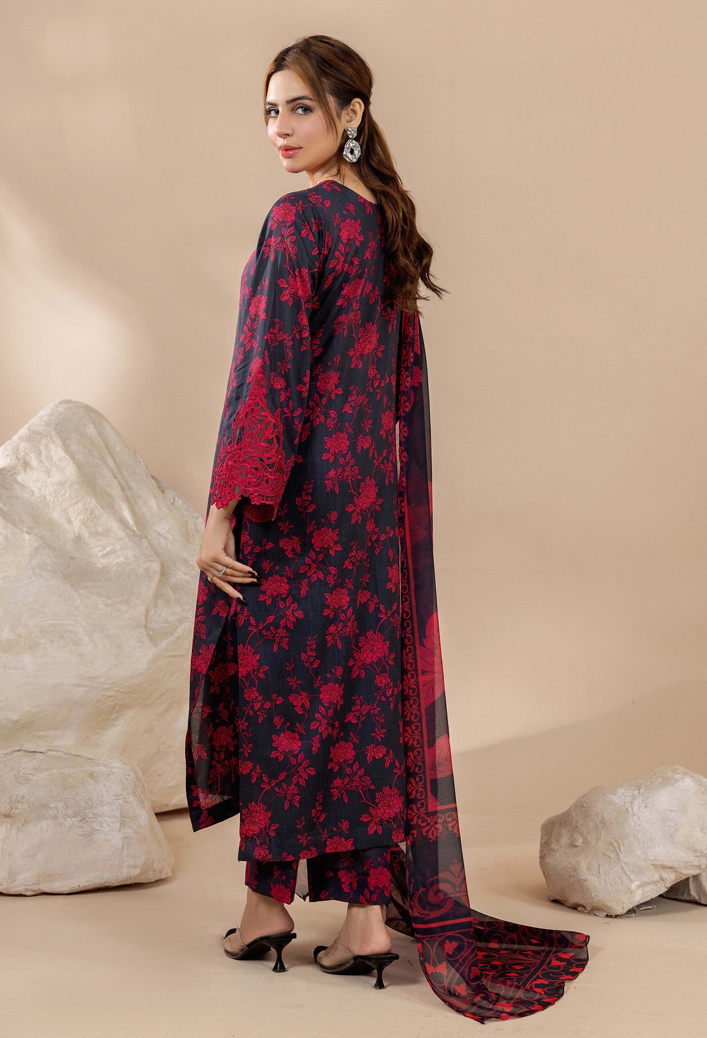 PRINTS 3323