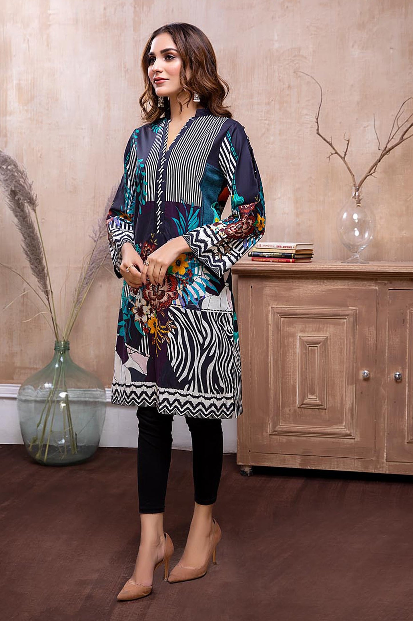 Lazuli - Stitch kurti