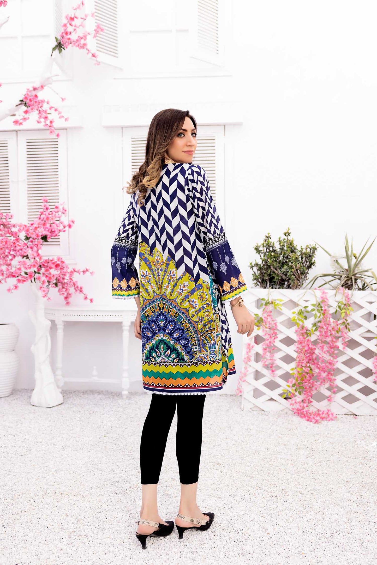 Sizzling - Digital Printed Stitched Lawn Kurti