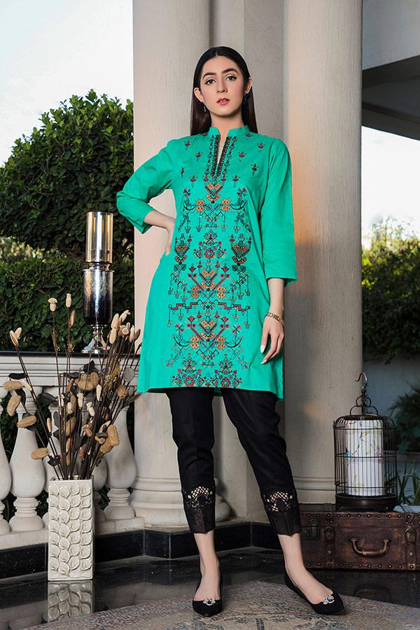 Crimson - Embroidered Lawn Kurti