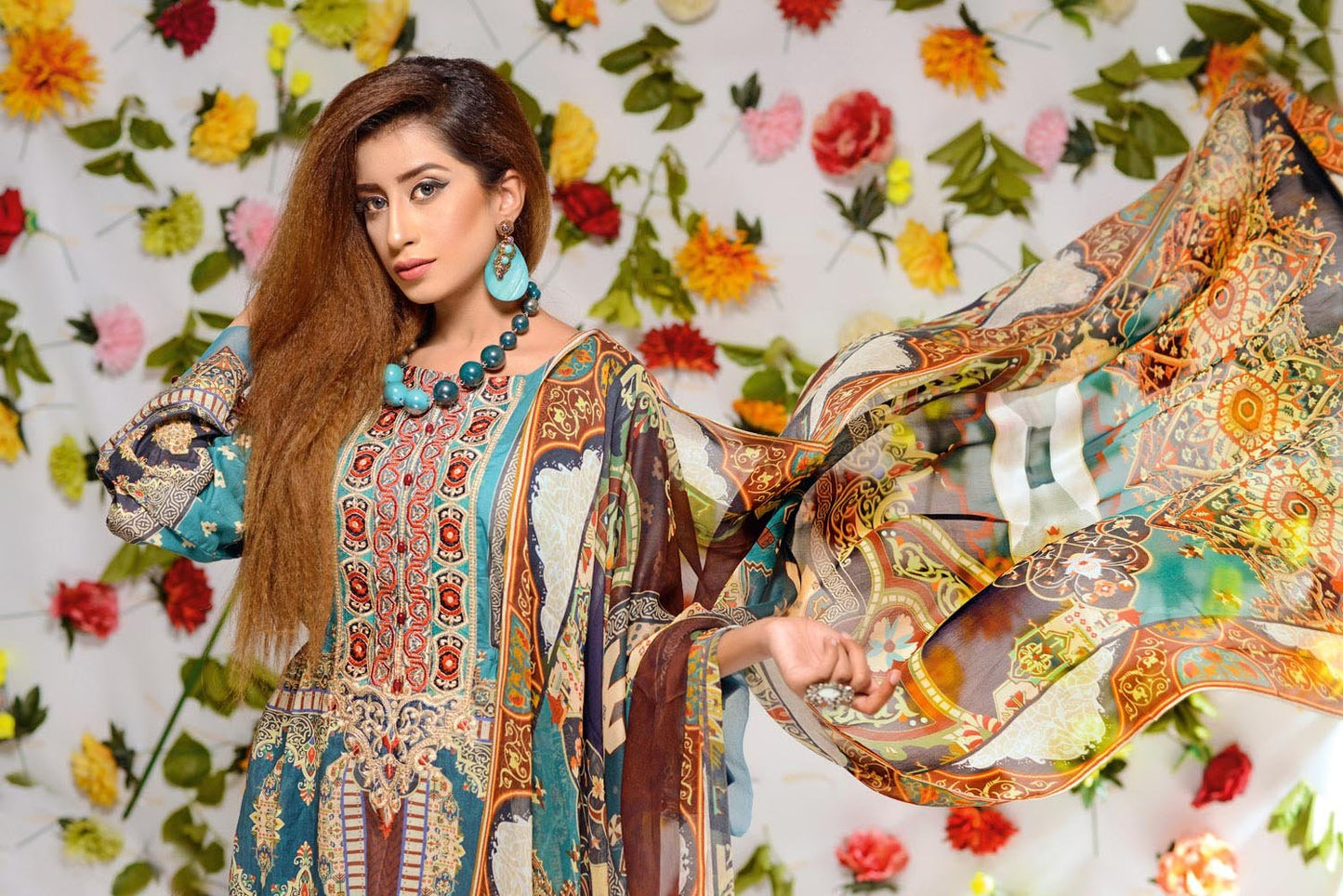Aurnia - Digital Printed and Embroidered Lawn 3PC