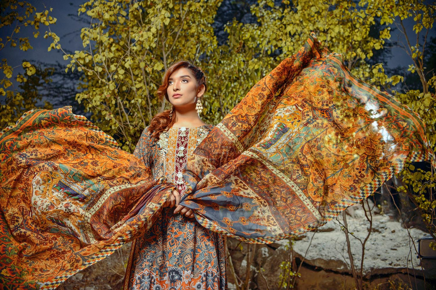 Cadoc - Digital Printed and Embroidered Lawn 3PC