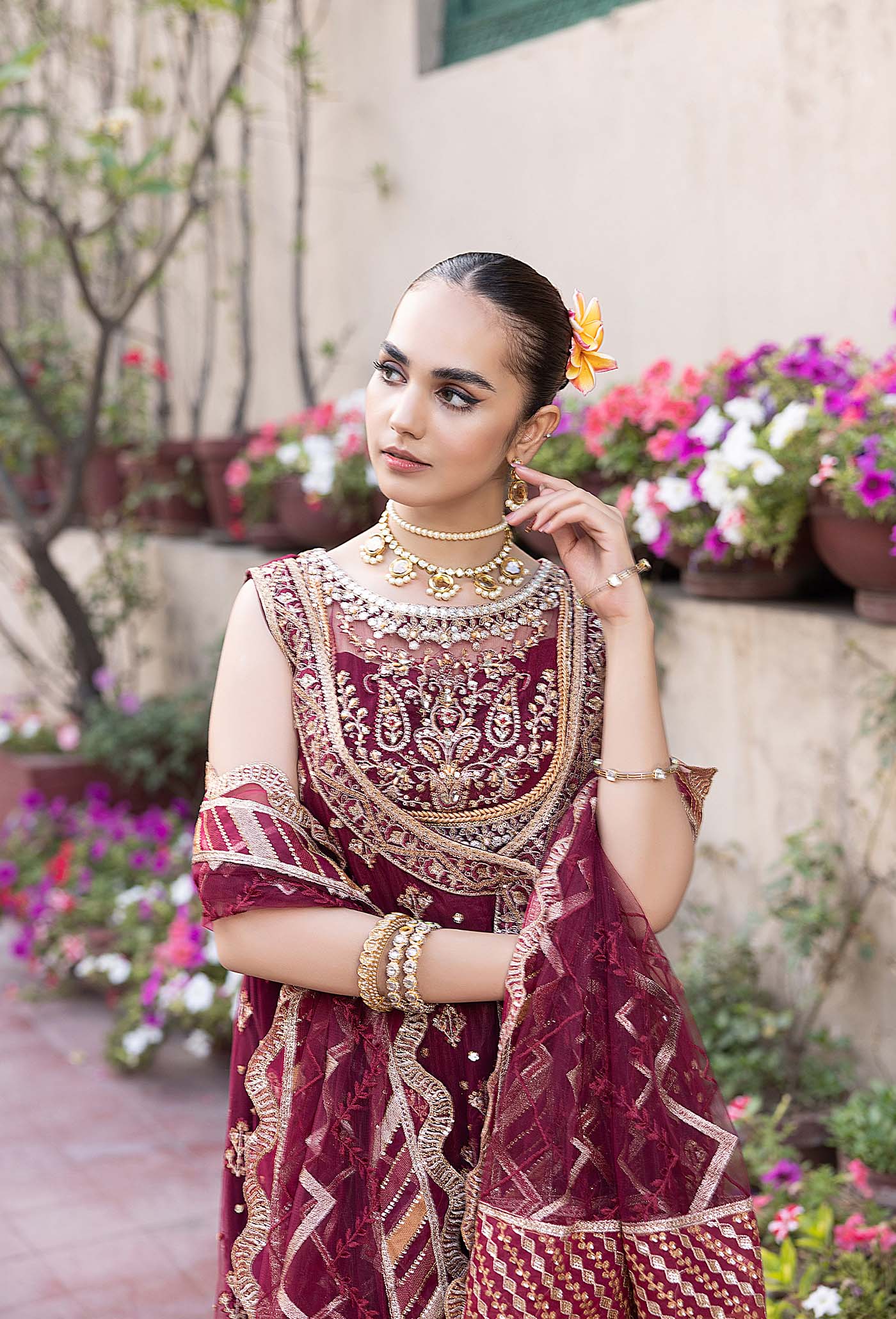 Zeenat-un-Nisa Begum (A)