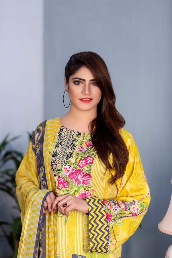 Daphne - Digital Printed & Embroidered Karandi 3PC