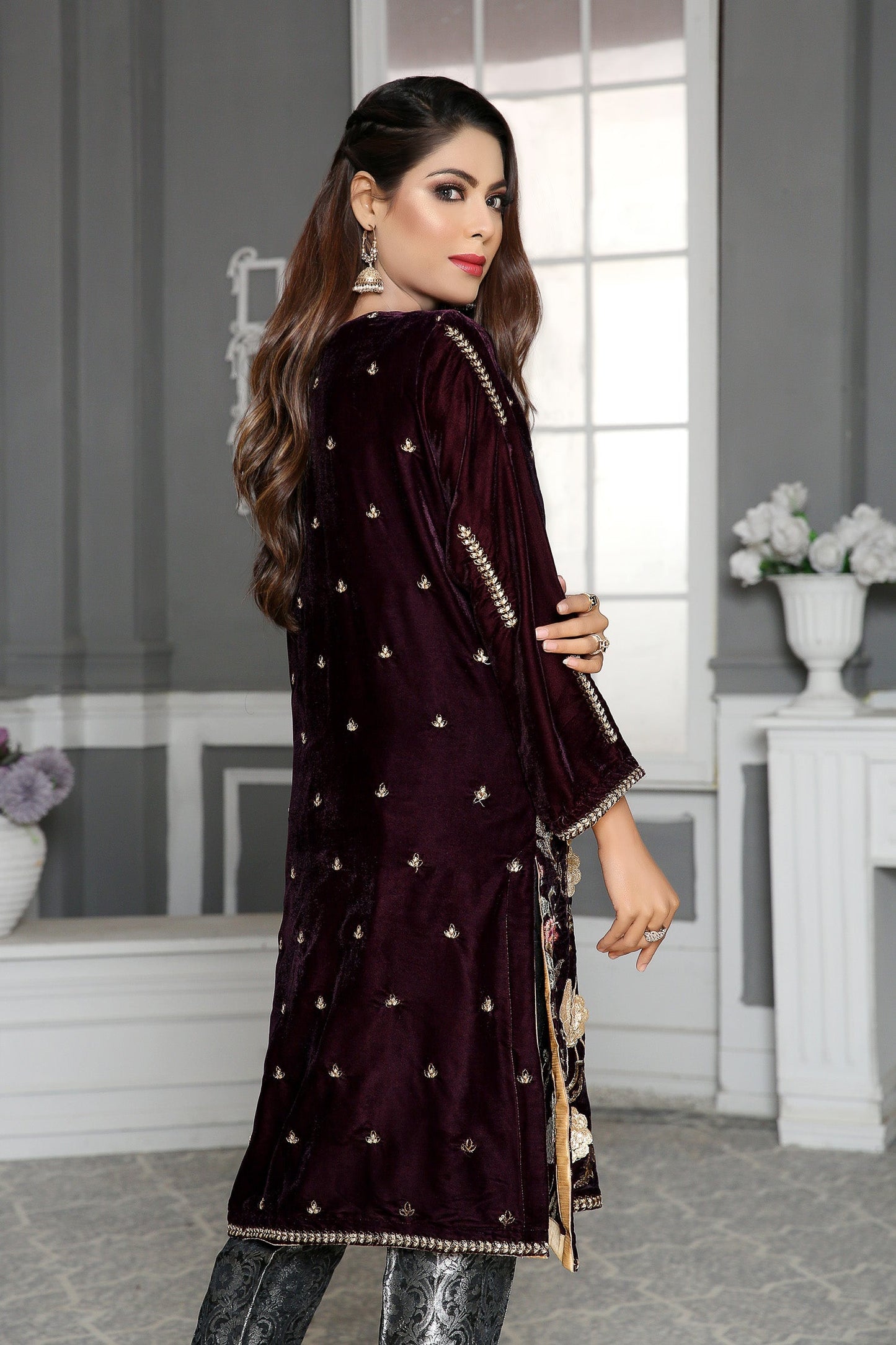 Chrysan - Embroidered Velvet Unstitch Kurti