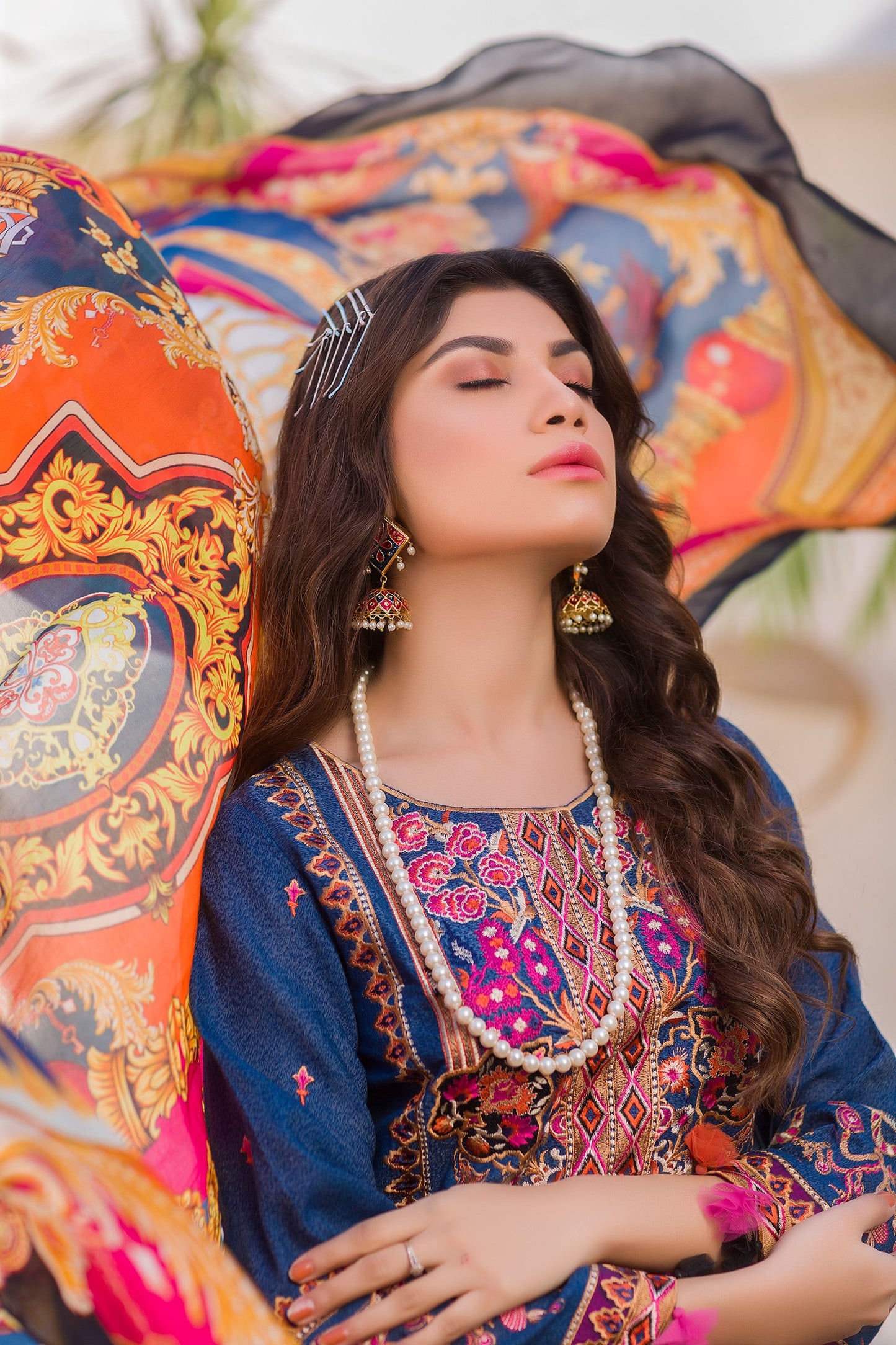 Bellis - Embroidered Lawn Karandi