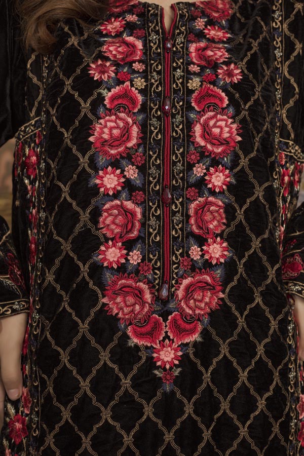 Black 02 - Embroidered Velvet Un Stitched (2 Piece)