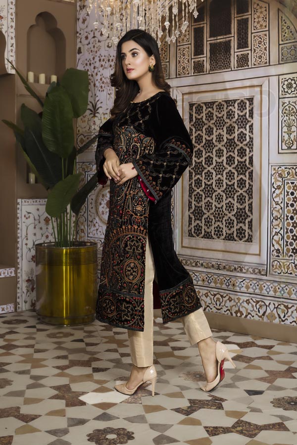 Black 03 - Embroidered Velvet Un Stitched (2 Piece)