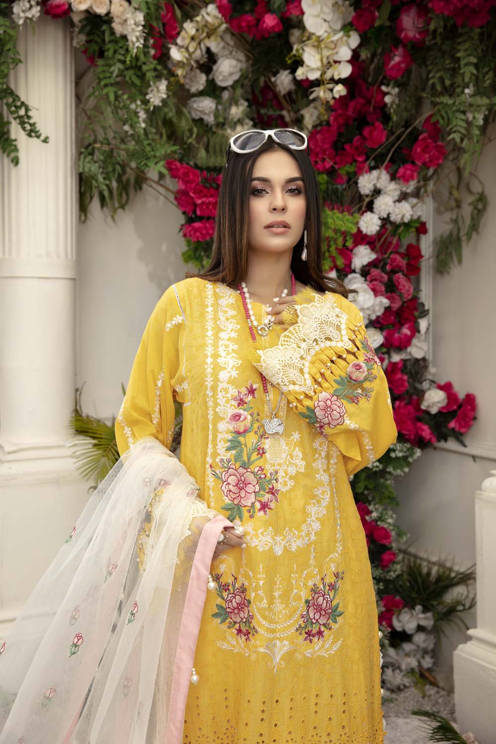 Xanthic - Schiffli Embroidered Lawn (3PC)