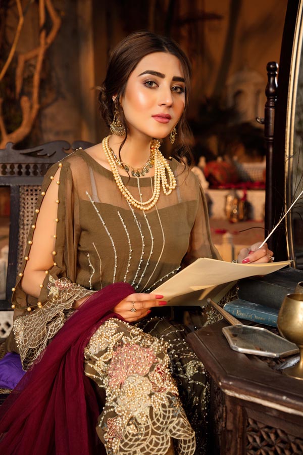 Gauhar Ara - Hand Embellished & Embroidered