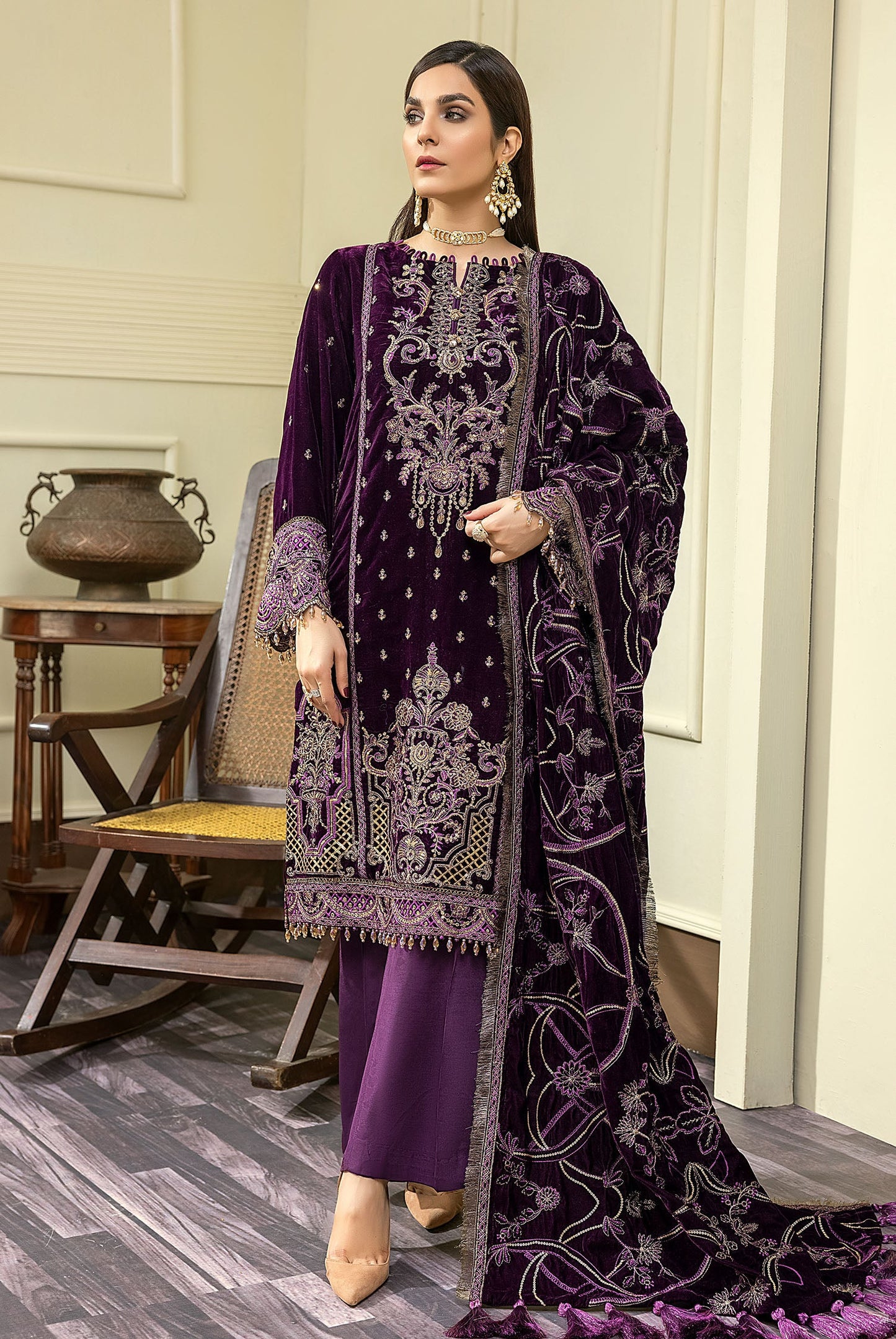 Anemone - Embroidered Velvet 3PC
