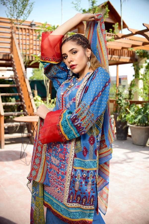 Endura Emerald - Printed and Embroidered Lawn