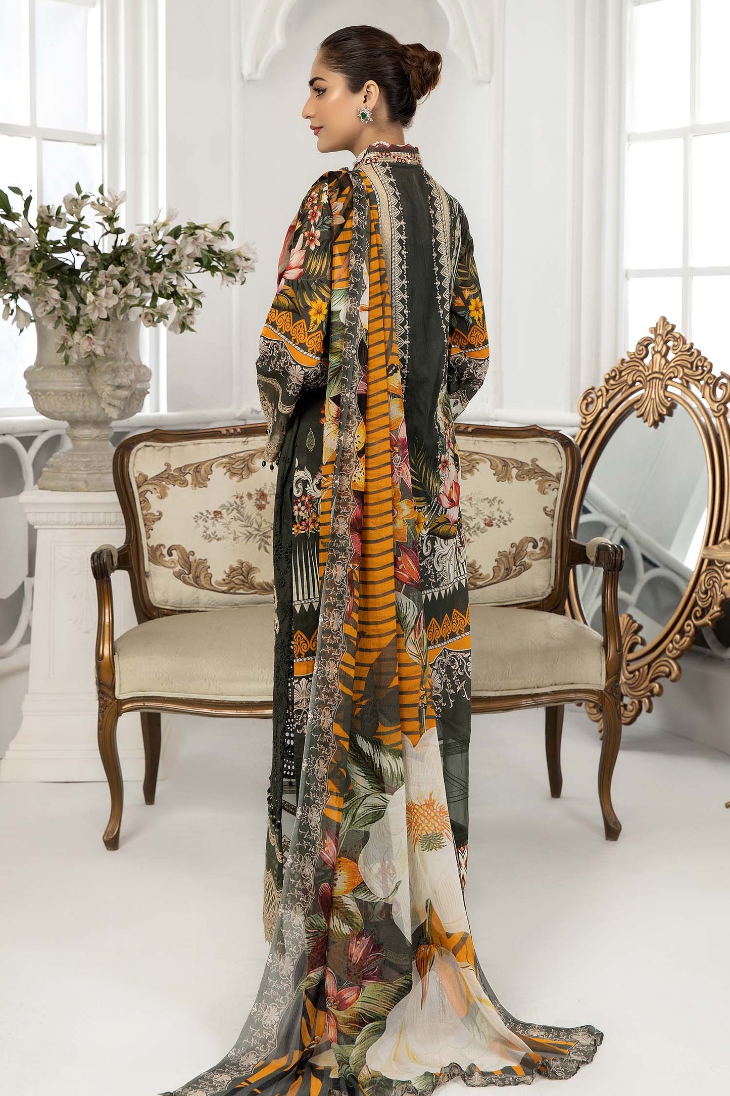 Iridium - Chikankari Lawn 3PC