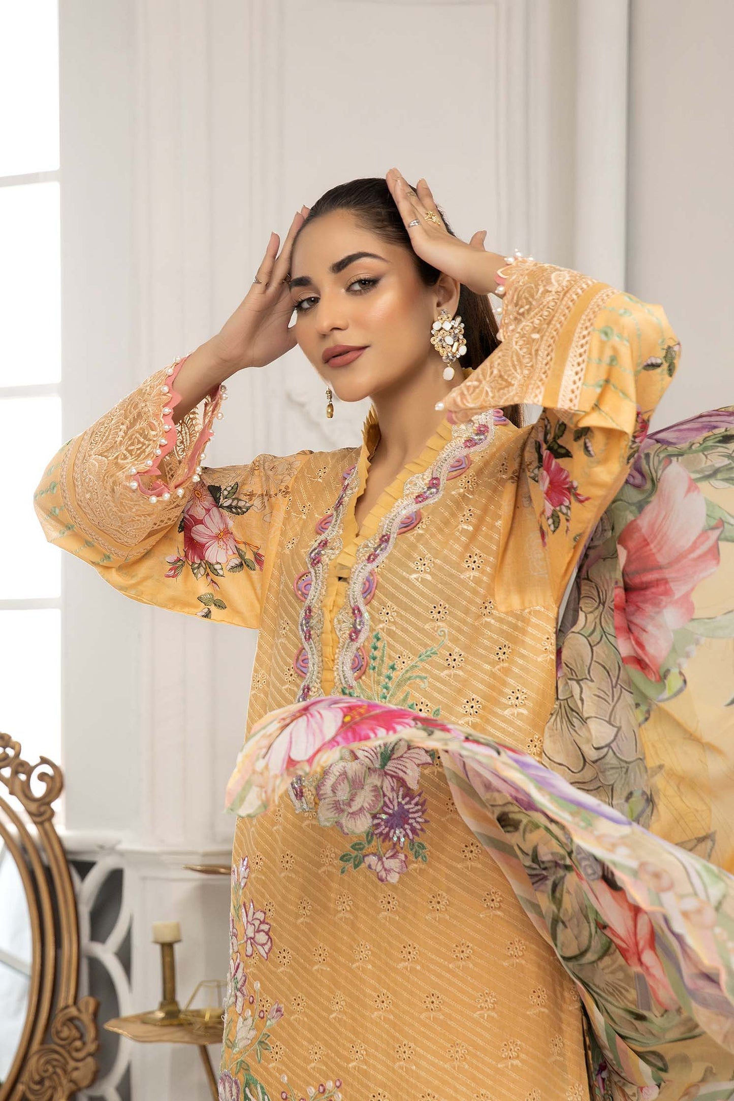 Maize - Chikankari Lawn 3PC