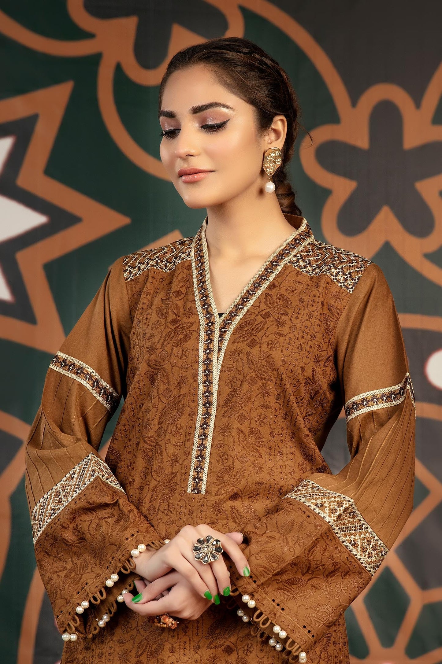 Sepia Skin - Exclusive Embroidered Lawn Stitch Kurti