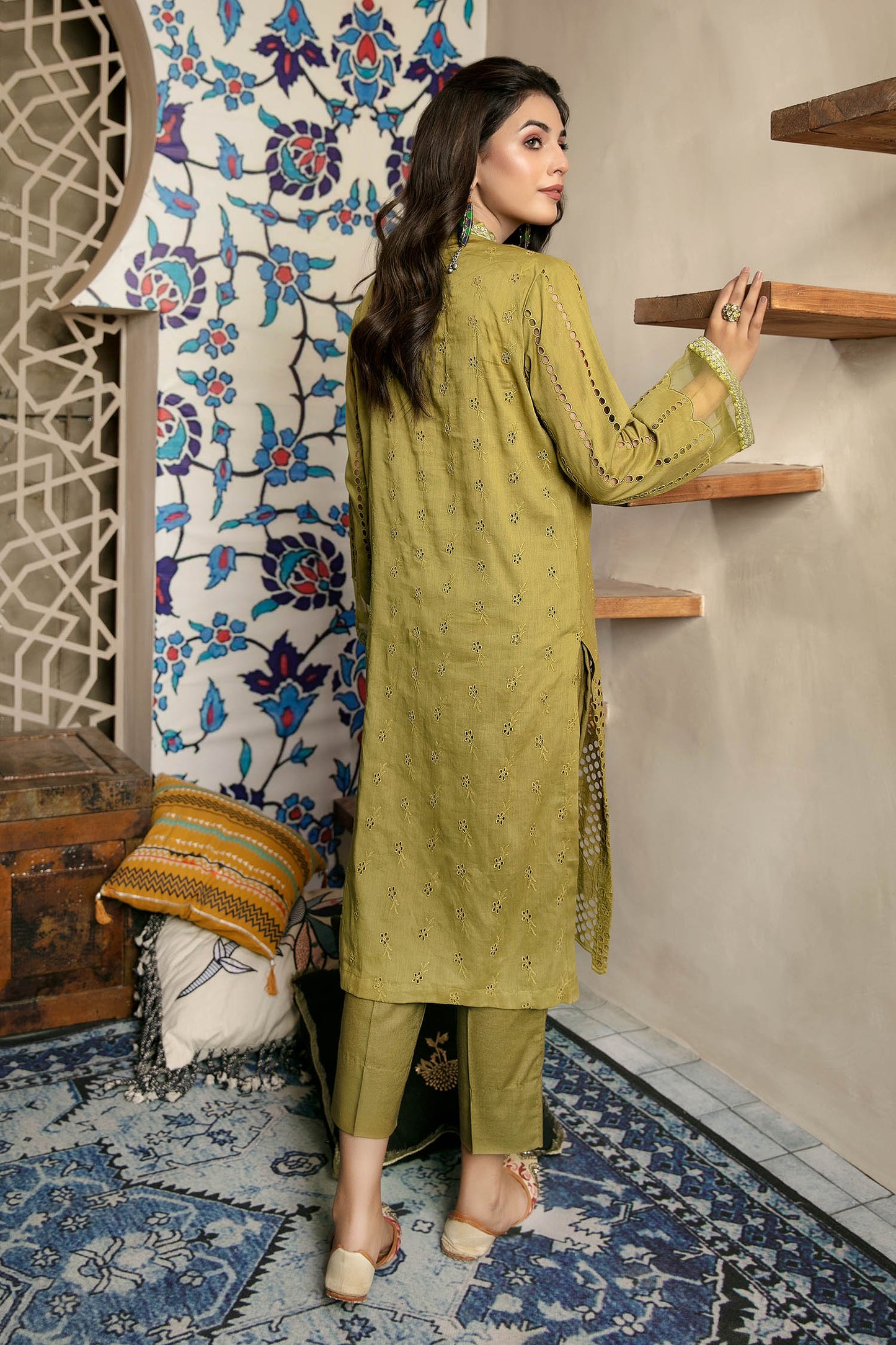 Ferly - Schiffli Embroidered Lawn Stitch Kurti