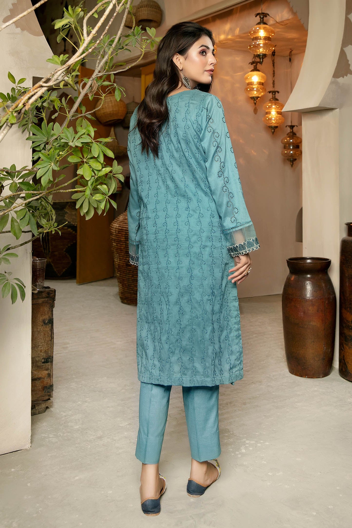 Fernweh - Schiffli Embroidered Lawn Stitch Kurti