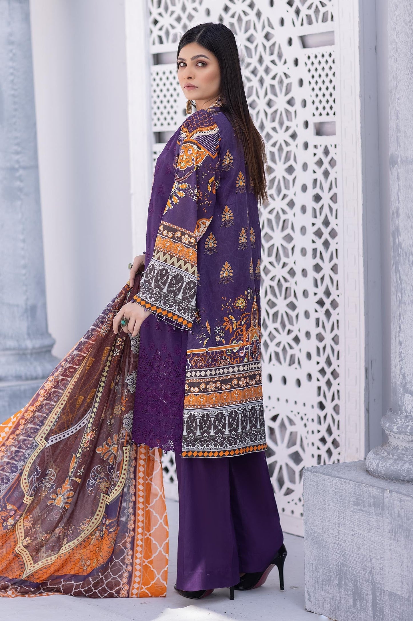 Maverick - Embroidered Chikankari & Printed Lawn