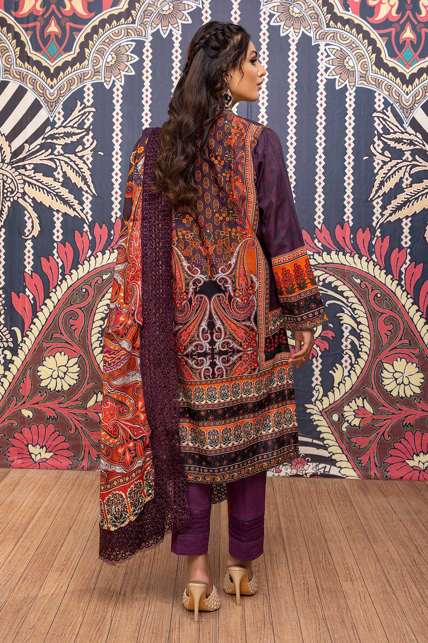 Robzin - Printed & Embroidered Lawn Pret 3PC
