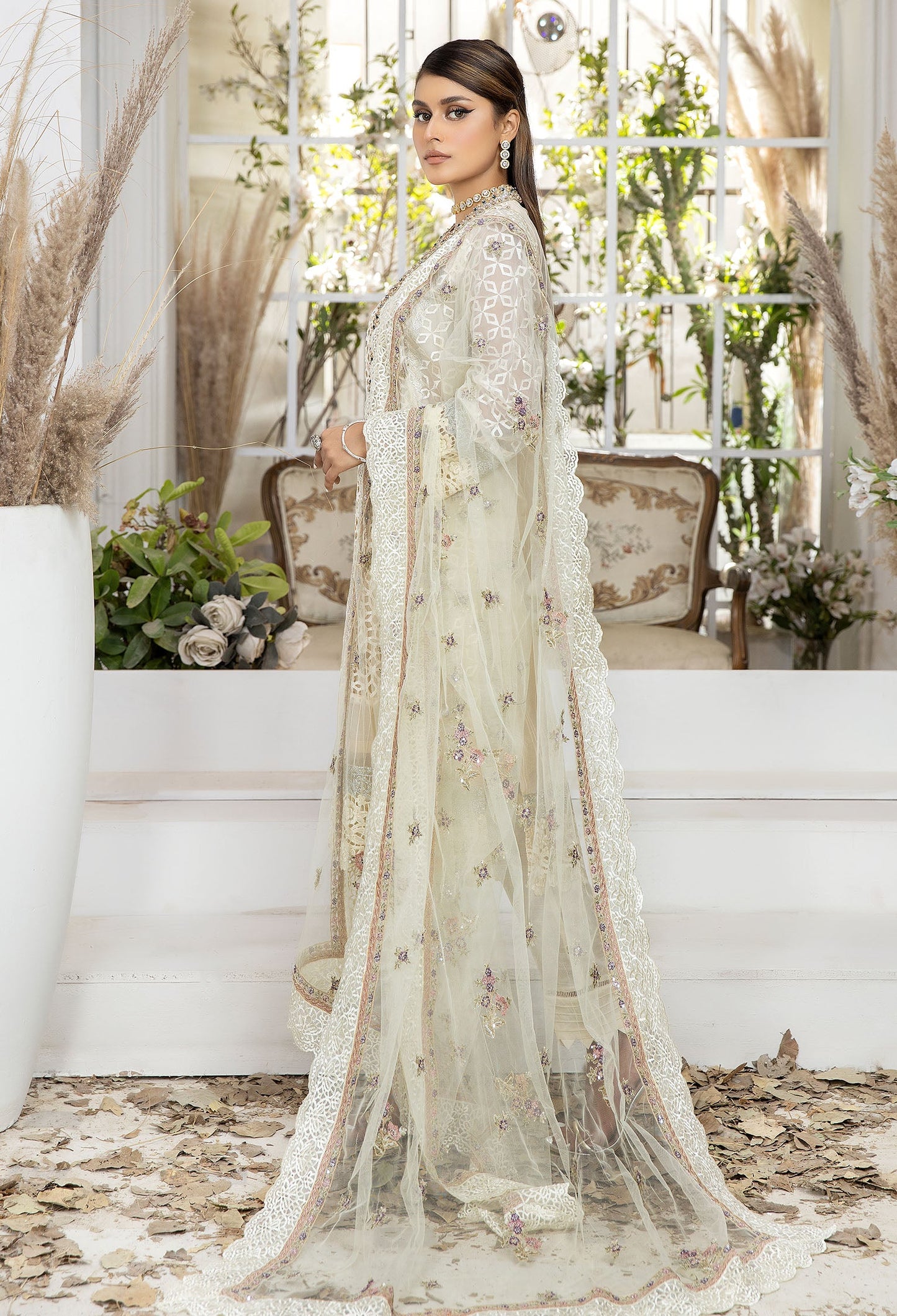 Ecru White - Embroidered Organza Pret