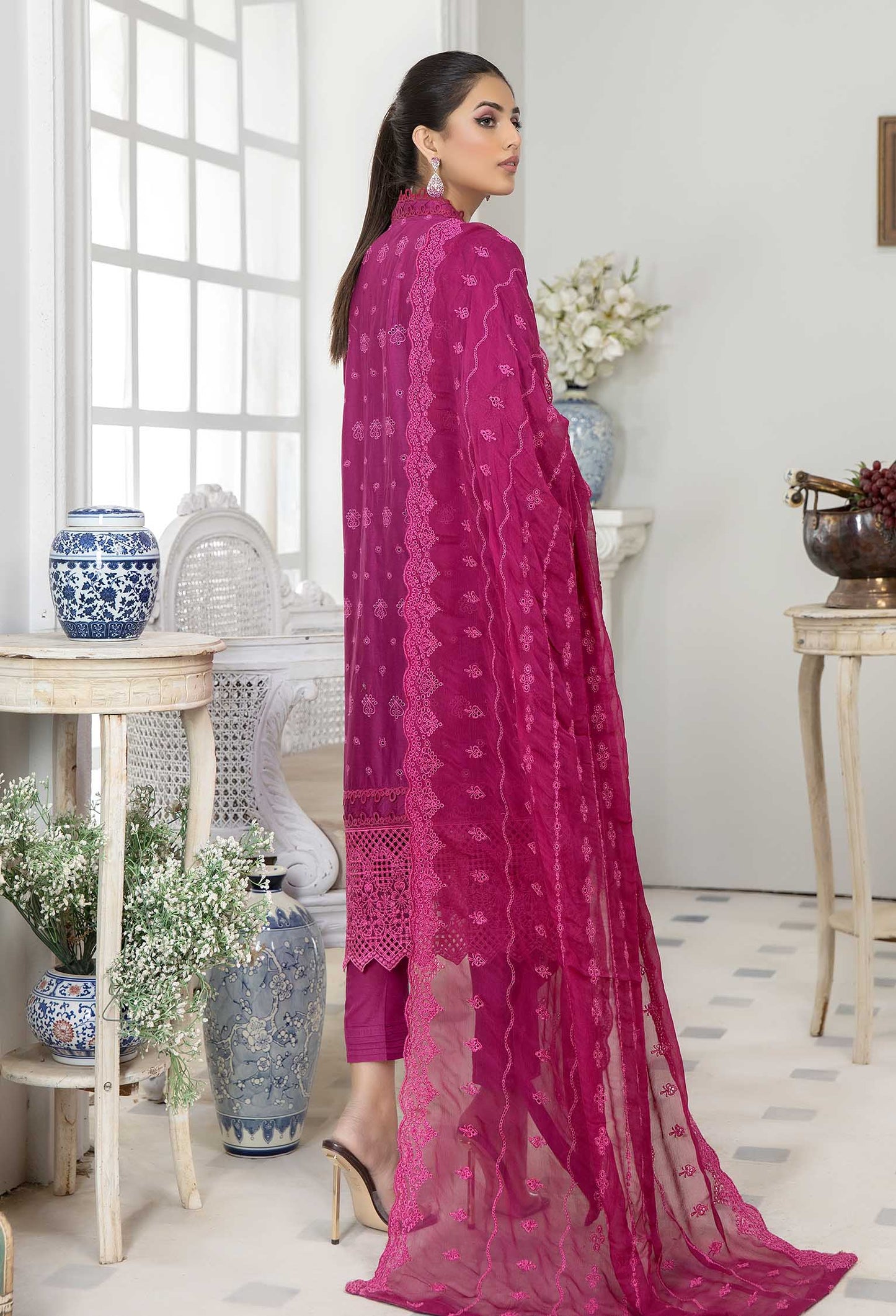 Deep Pink - Exclusive Schiffli Pret