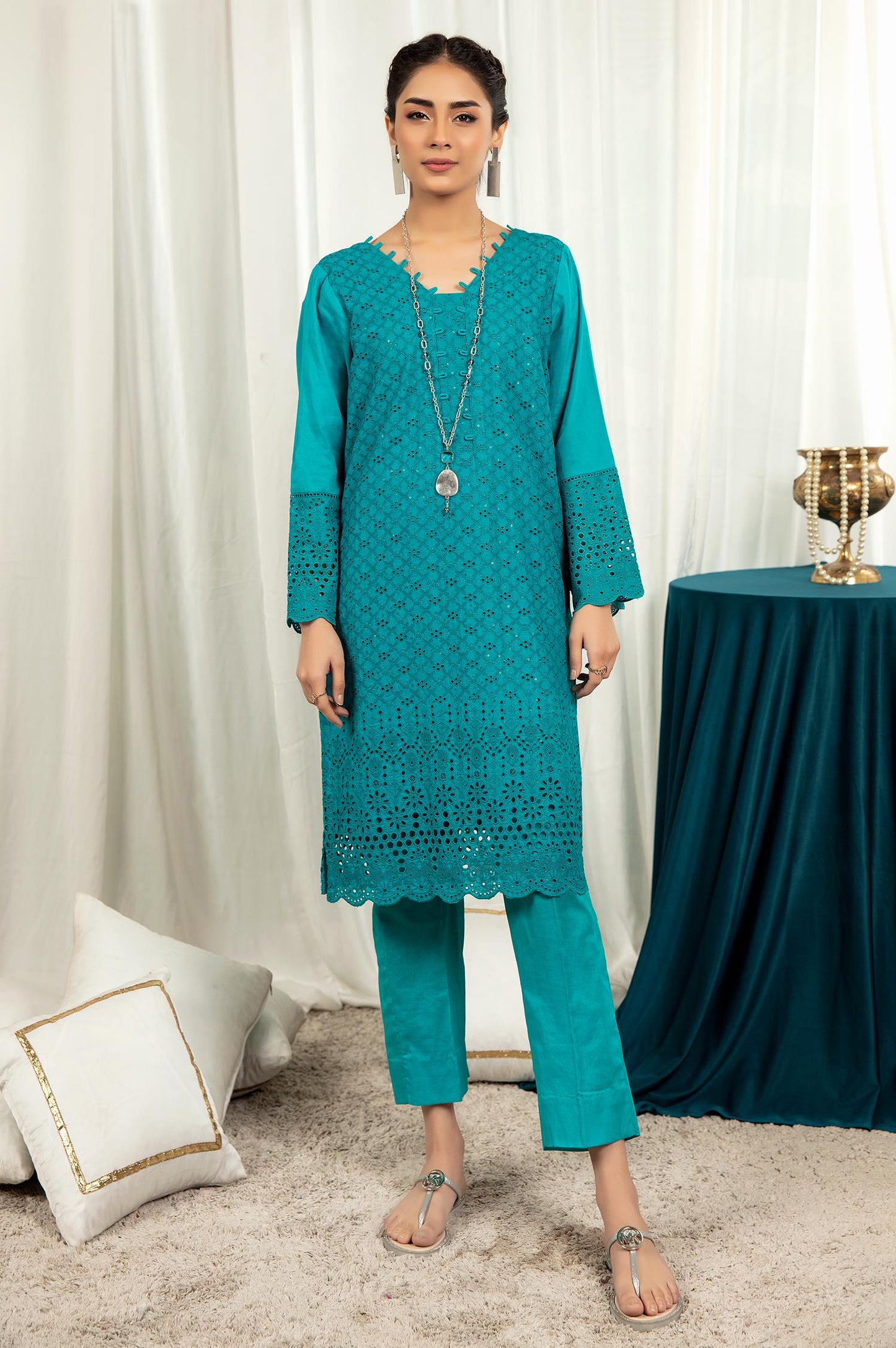 Deep Teal - Embroidered Stitch Chikankari Kurti