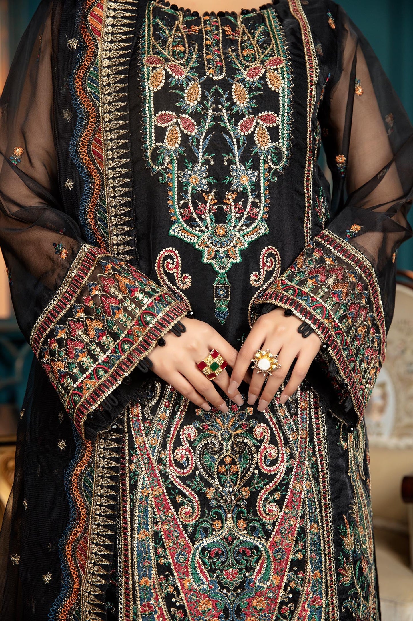 Obsidian - Luxury Pret 4PC