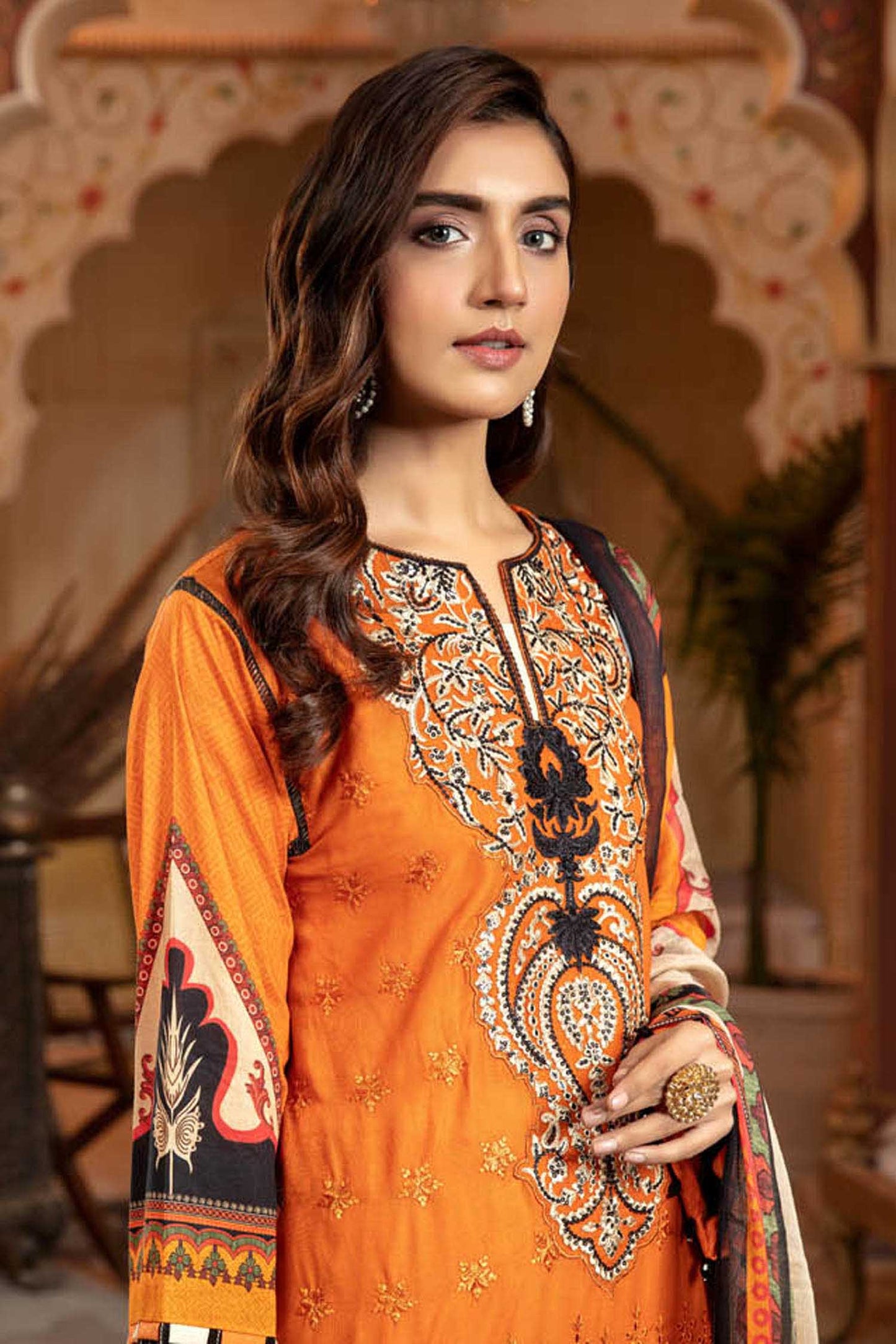 Lantern - Schiffli Embroidered Lawn 3PC