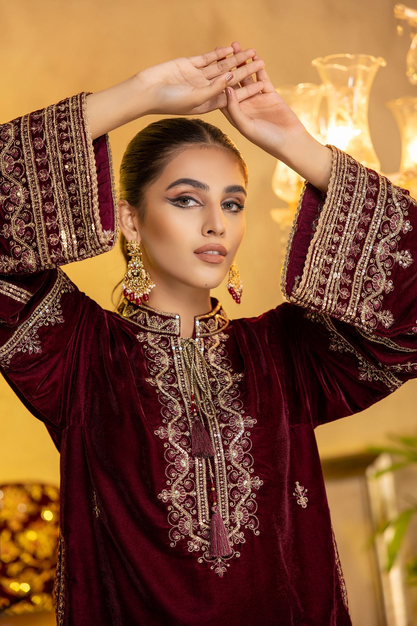 Jelian - Embroidered Velvet Stitched 2PC