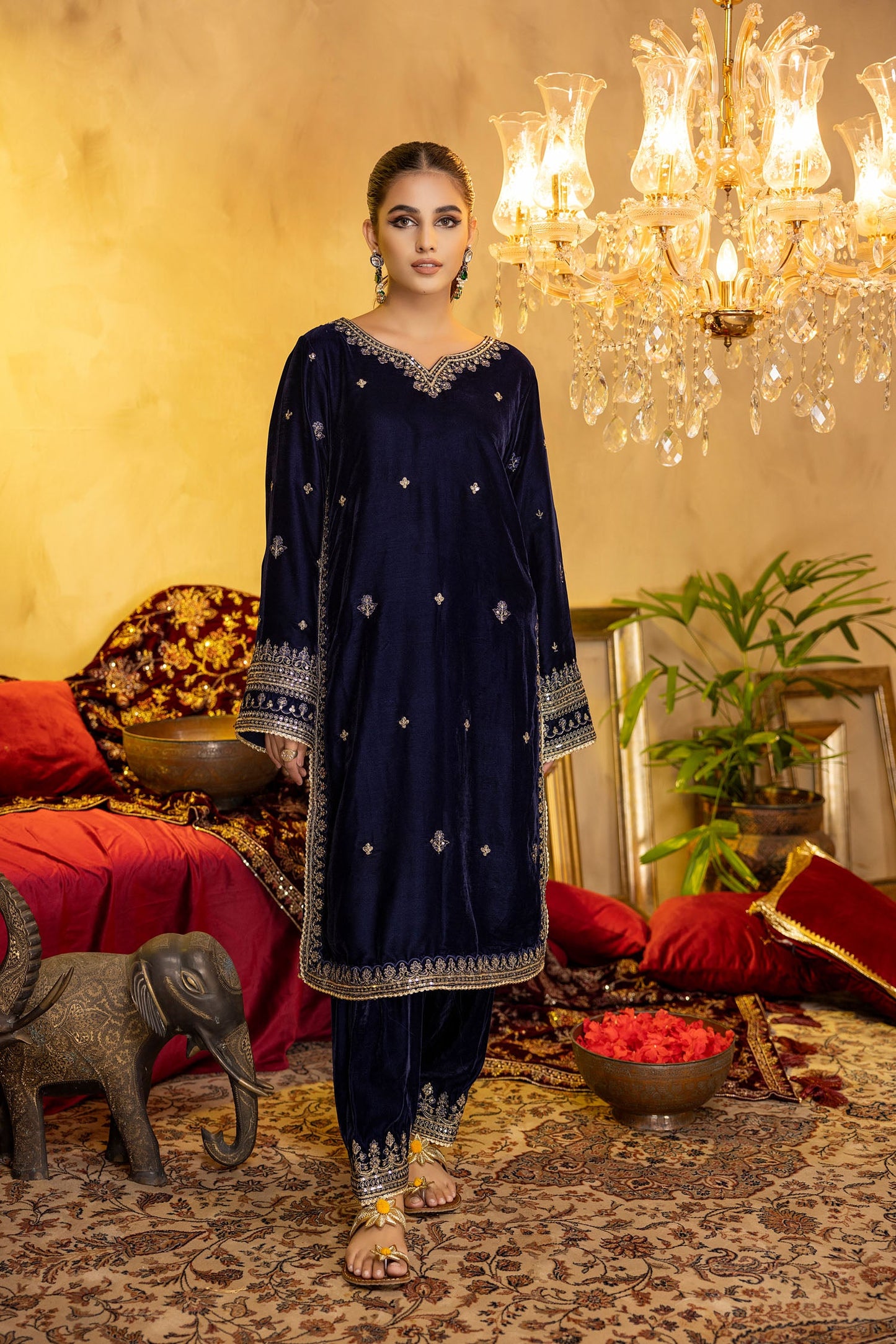 Dark Eve - Embroidered Velvet Stitched 2PC