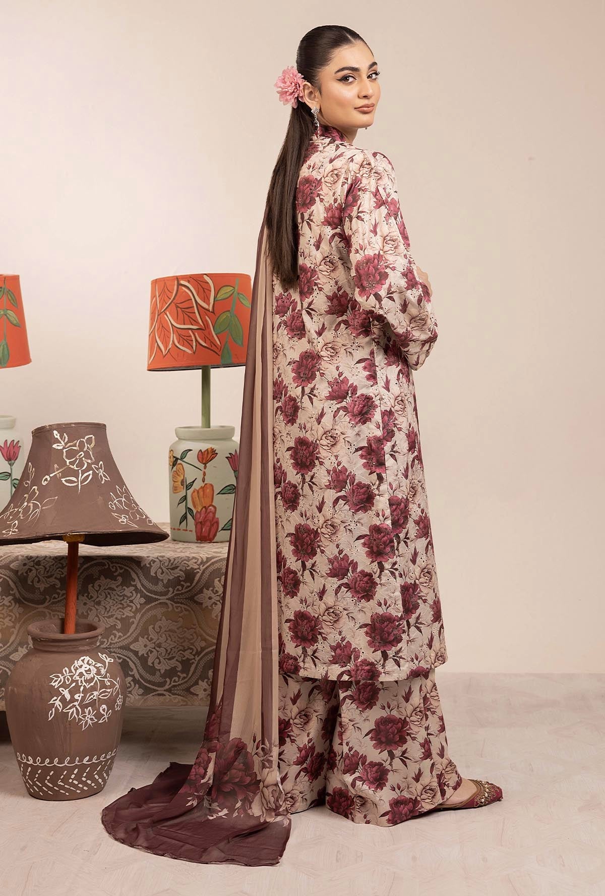 BASIC CHIKANKARI 7716