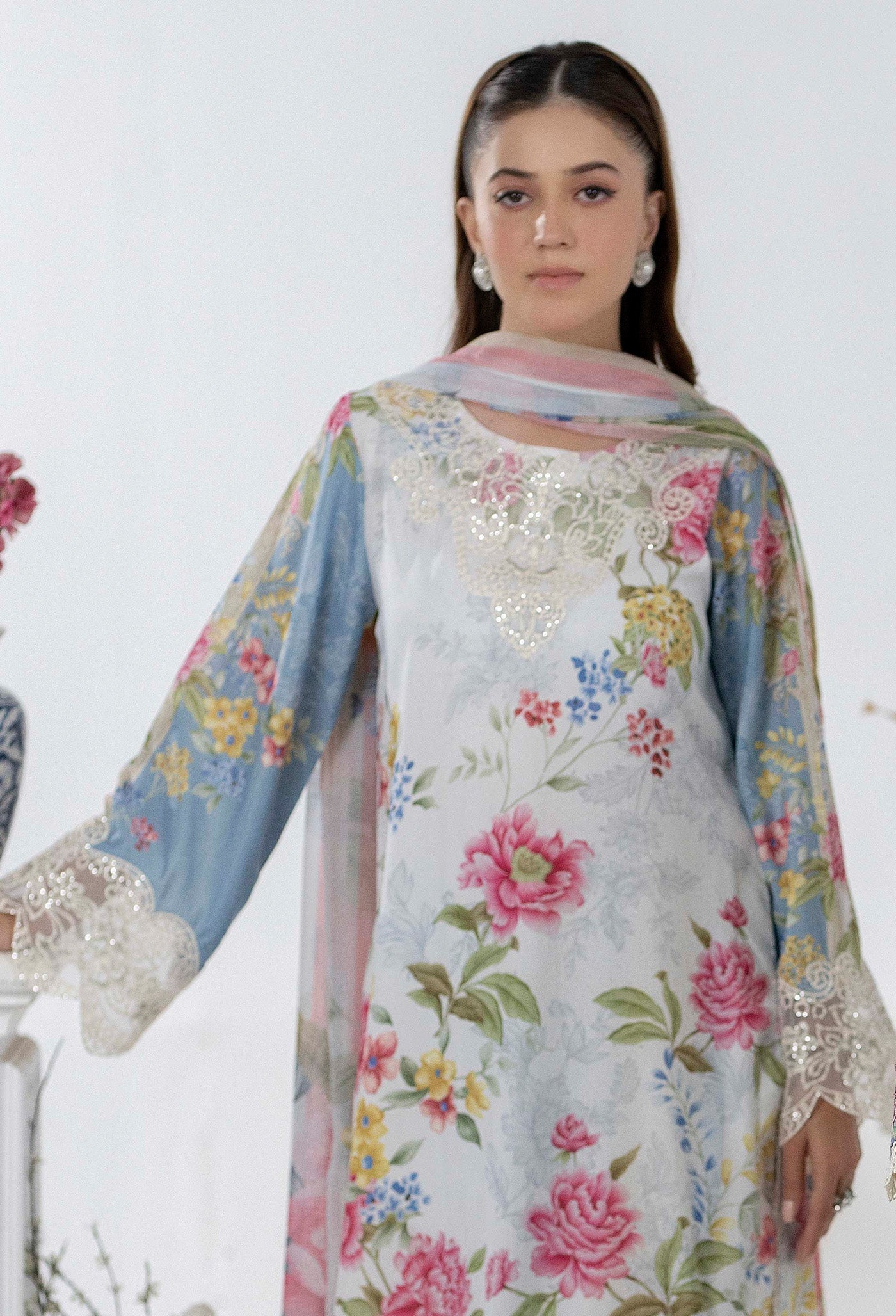 ARWA 101213