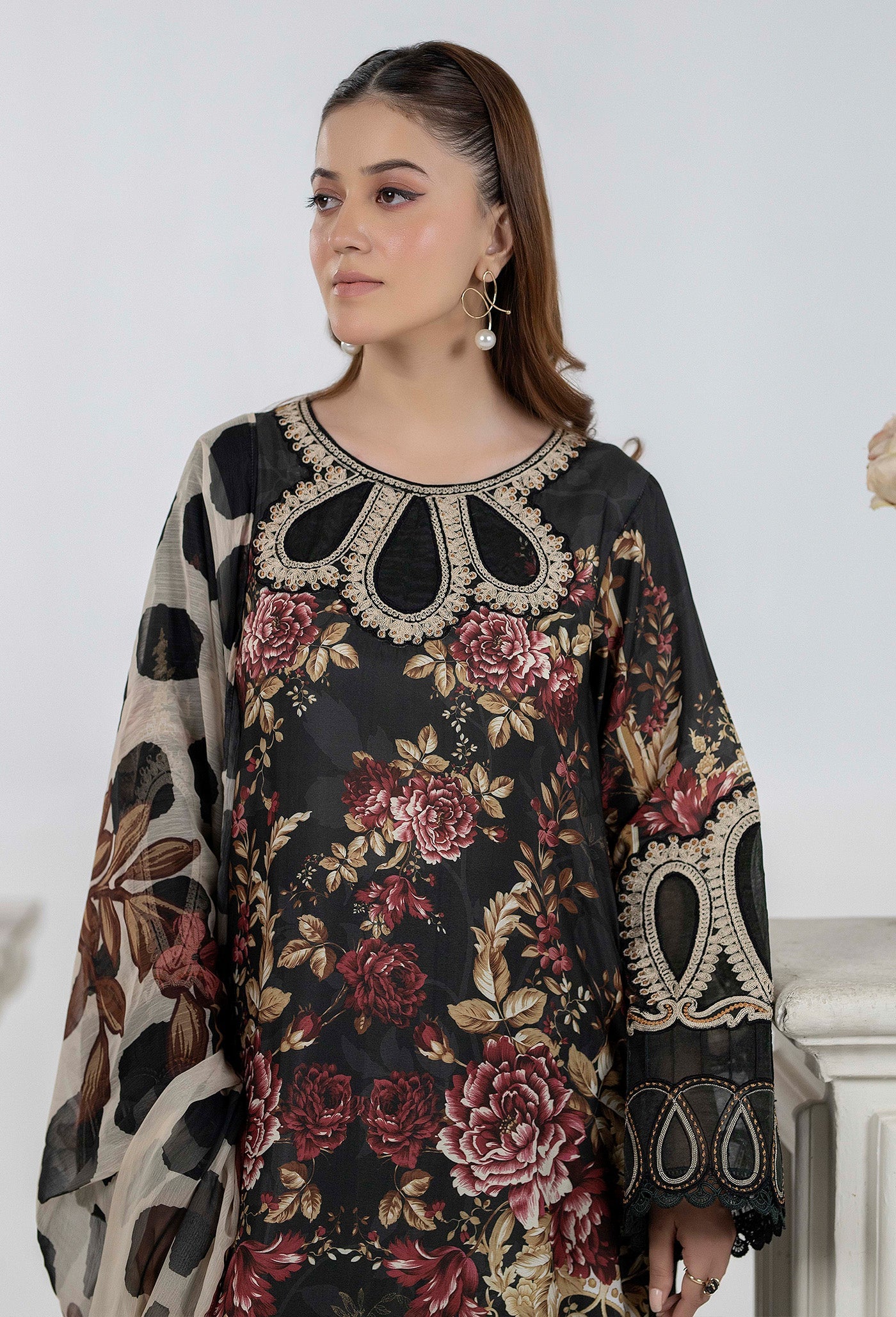 ARWA 101212