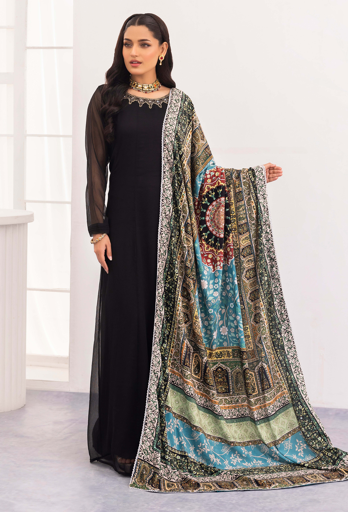 Adan's Velvet- Shawl 5439