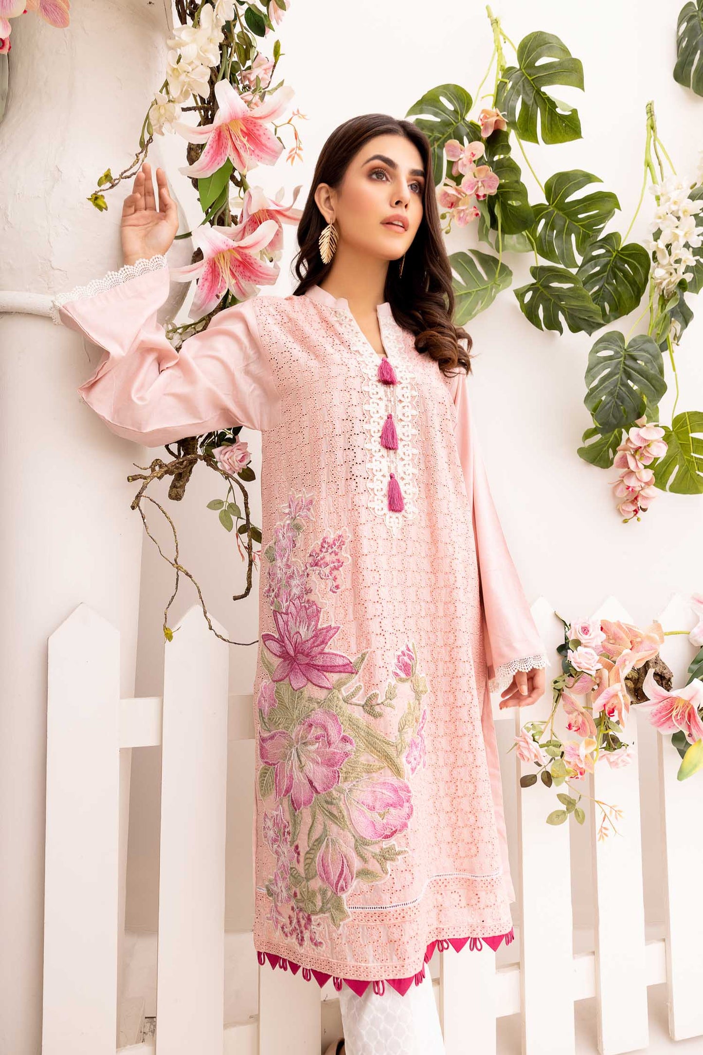 Cluim - Embroidered Schiflli Lawn Stitched
