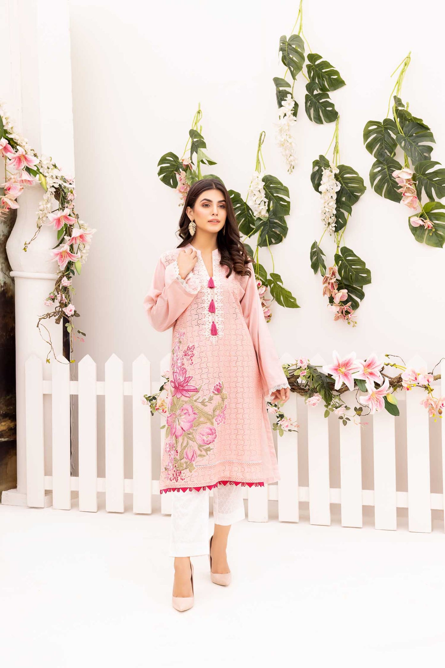 Cluim - Embroidered Schiflli Lawn Stitched