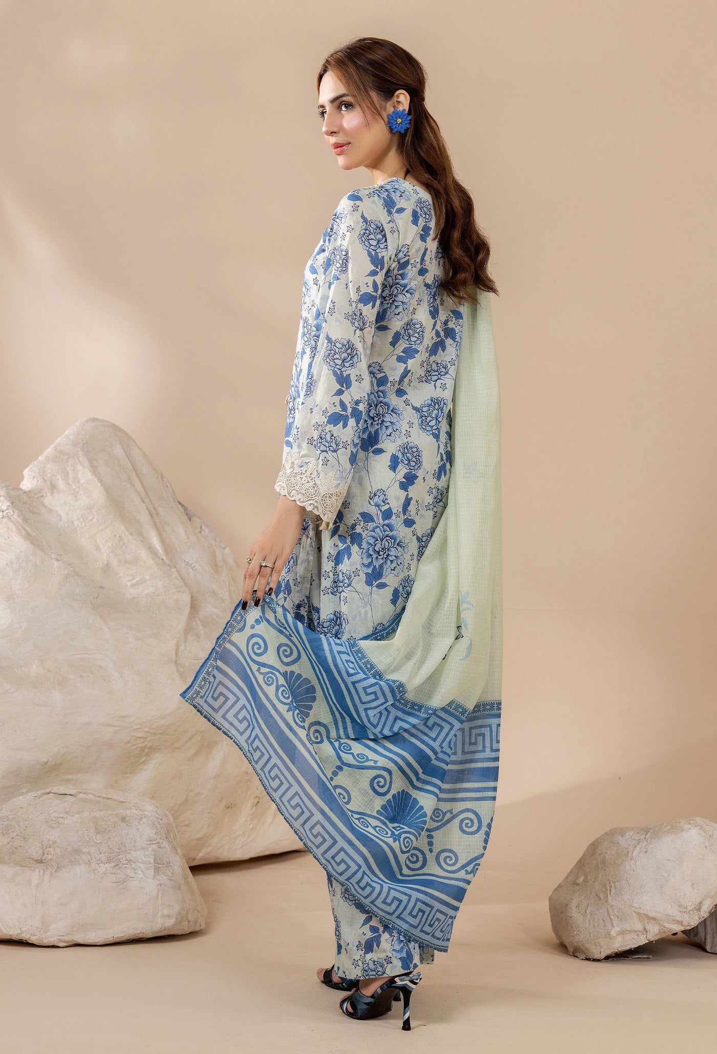 PRINTS 3327
