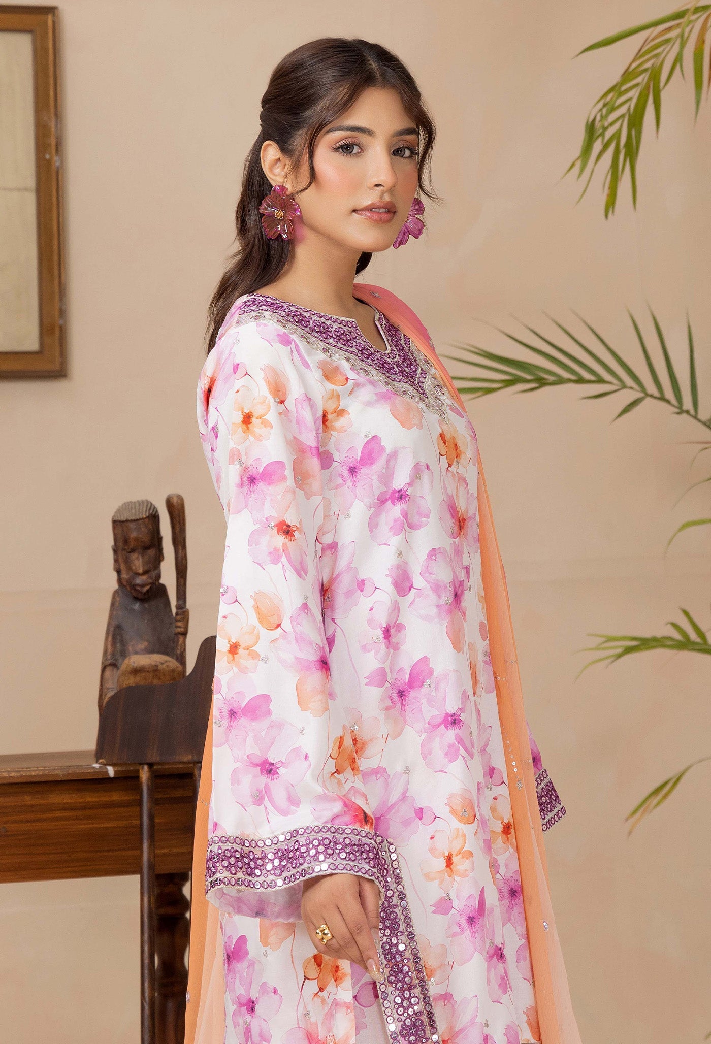 Satin Lawn 828211