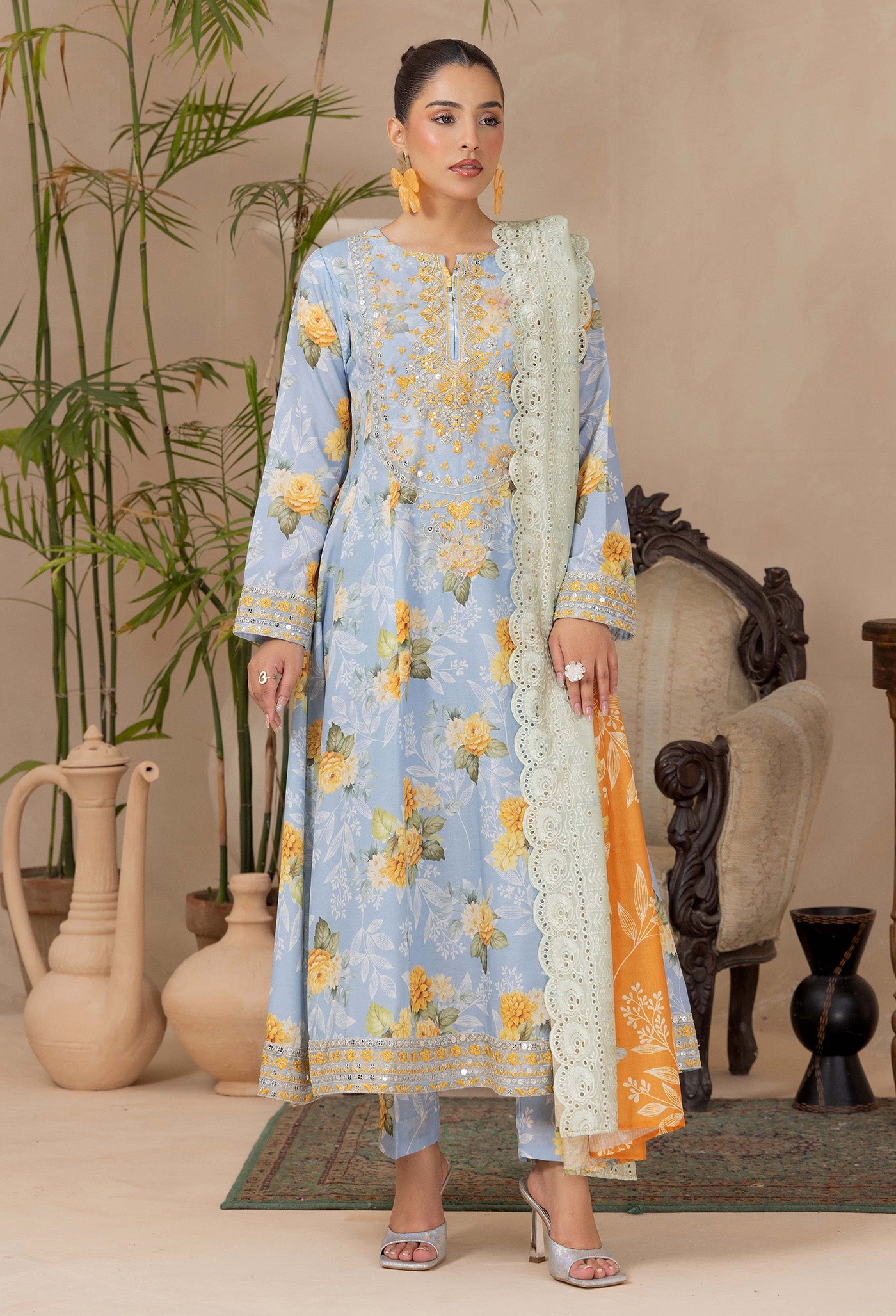 Satin Lawn 828215