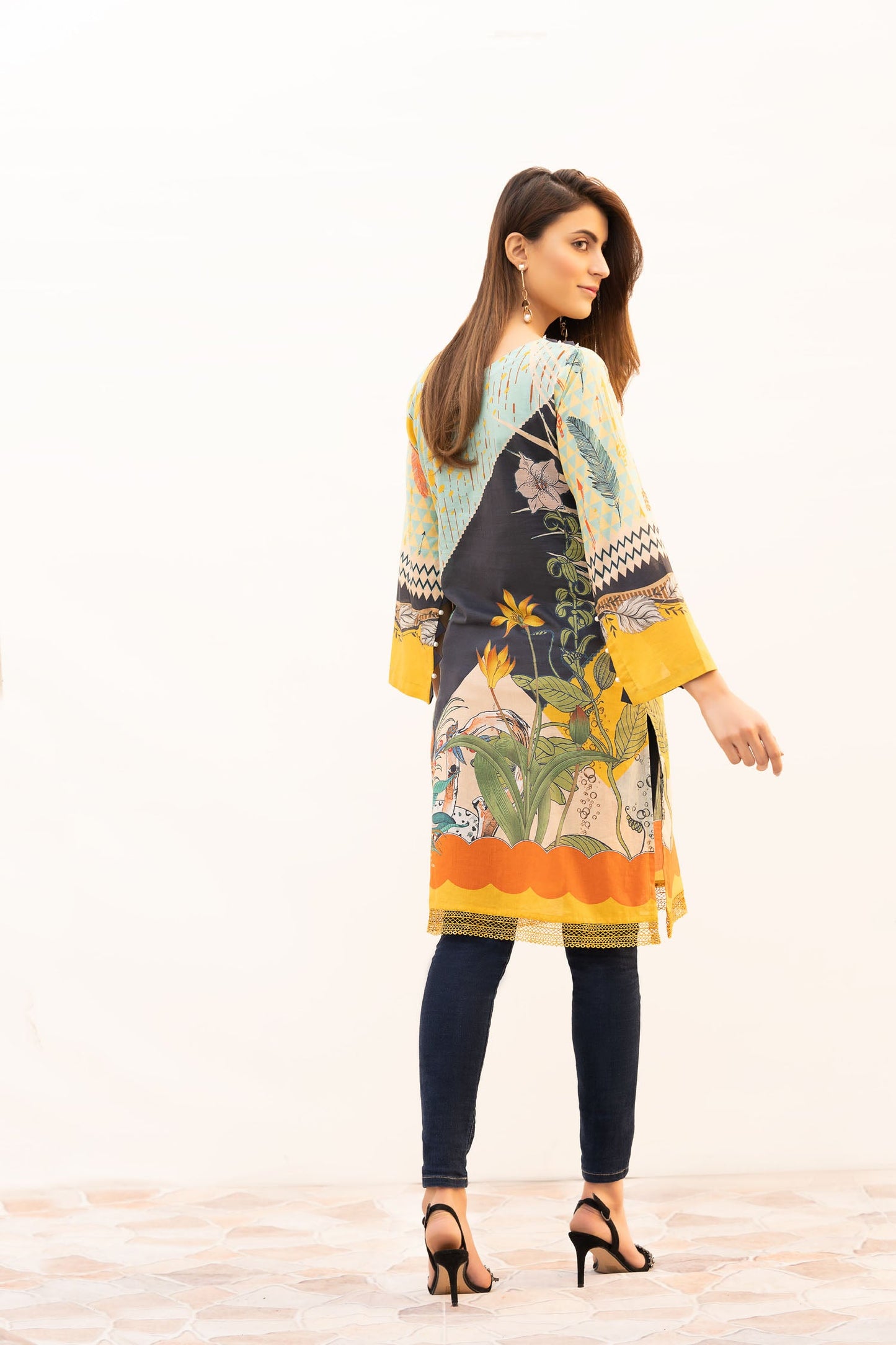 Brunia - Digital Printed Stitched Lawn Kurti