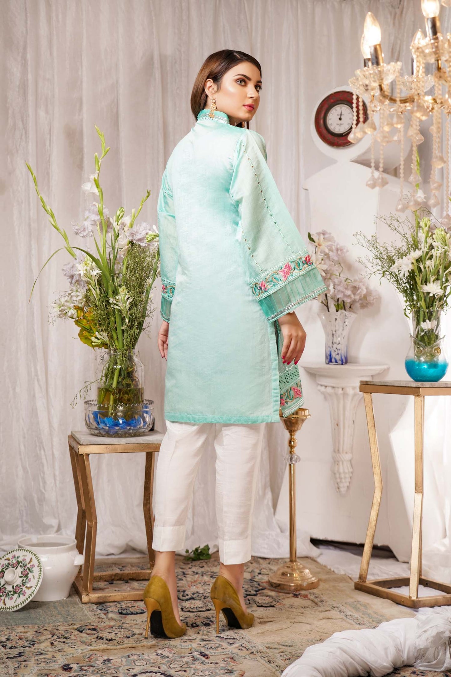Serene - Embroidered Paper Silk Stitch Kurti