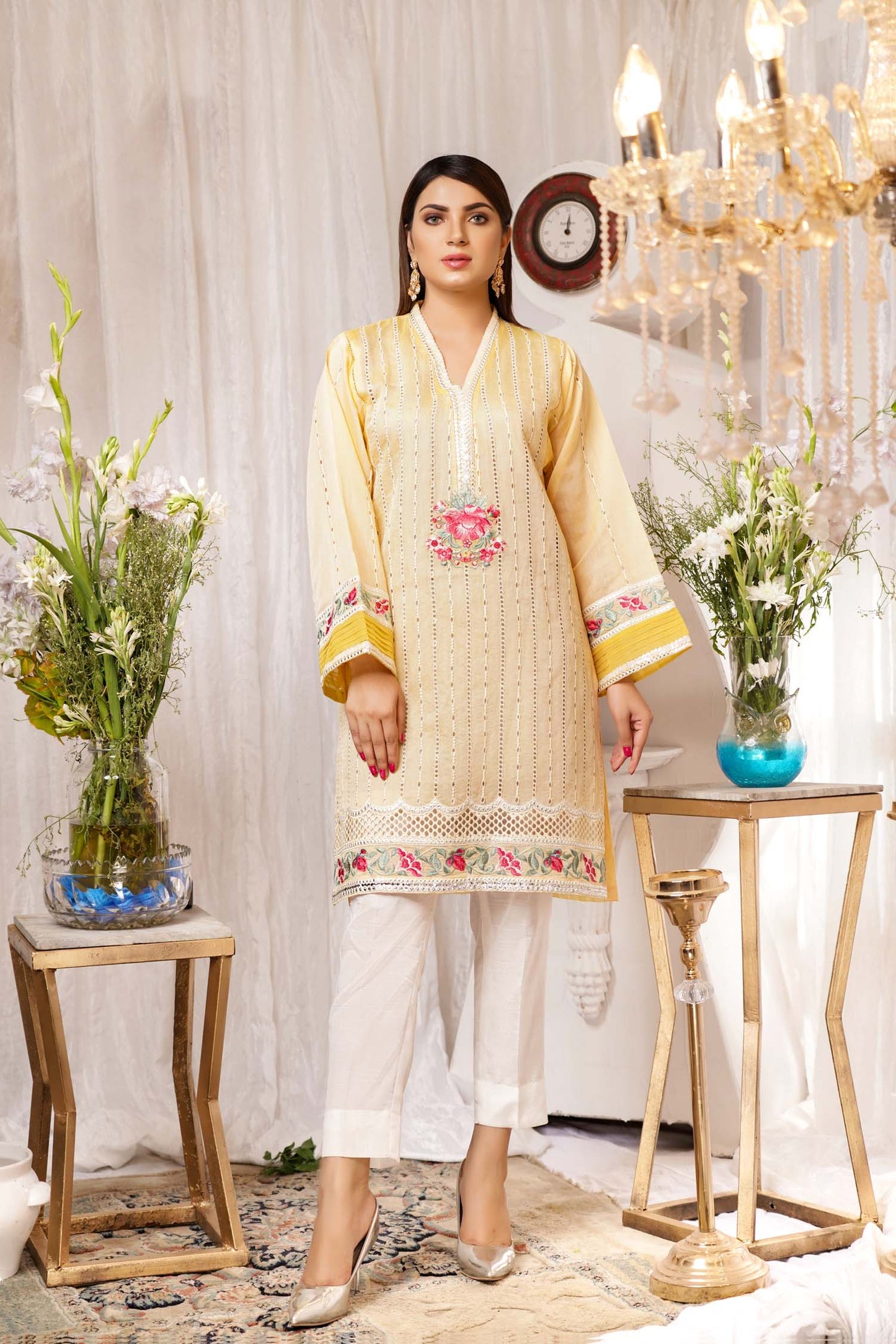Noxious - Embroidered Paper Silk Stitch Kurti