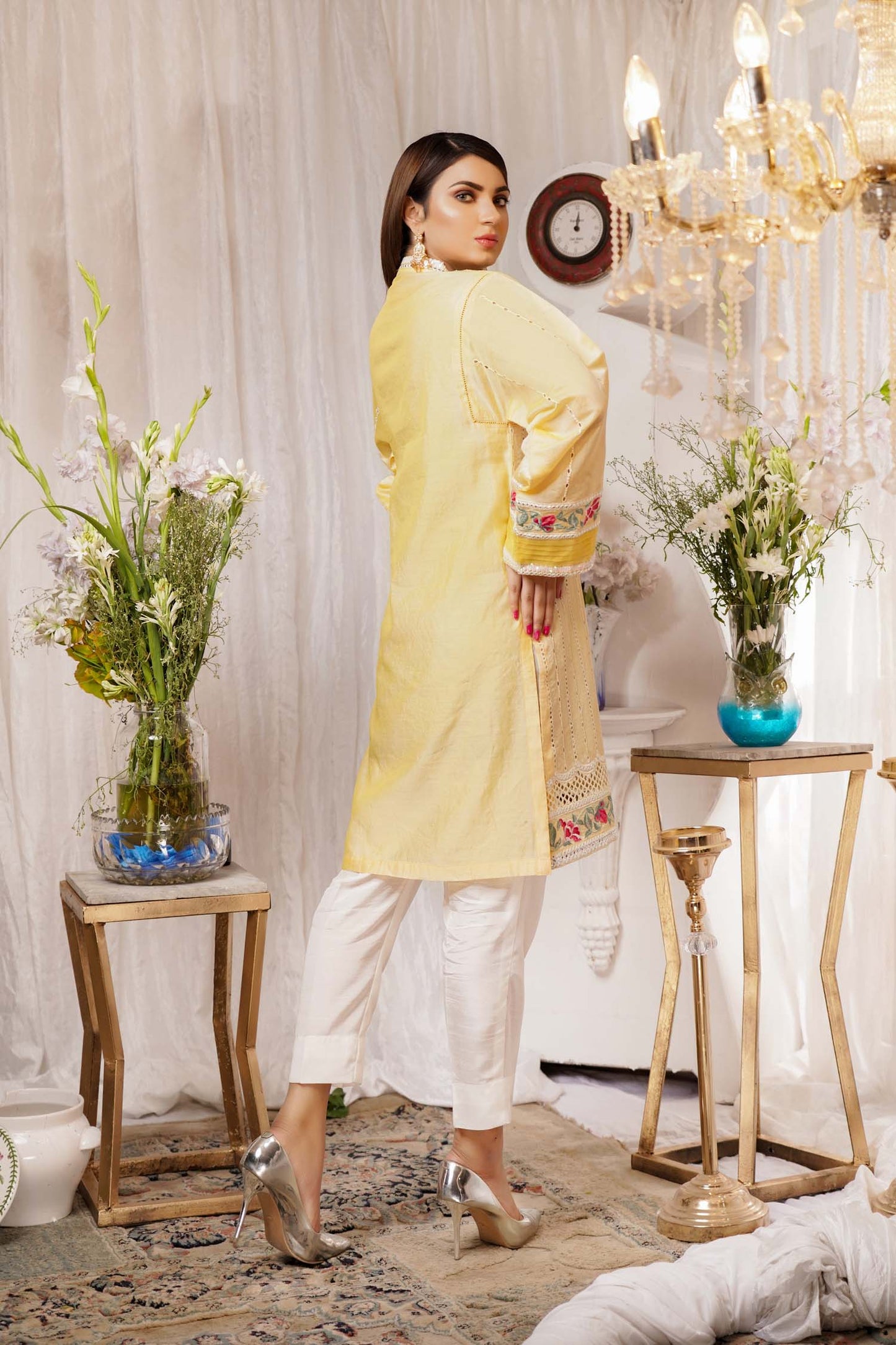 Noxious - Embroidered Paper Silk Stitch Kurti